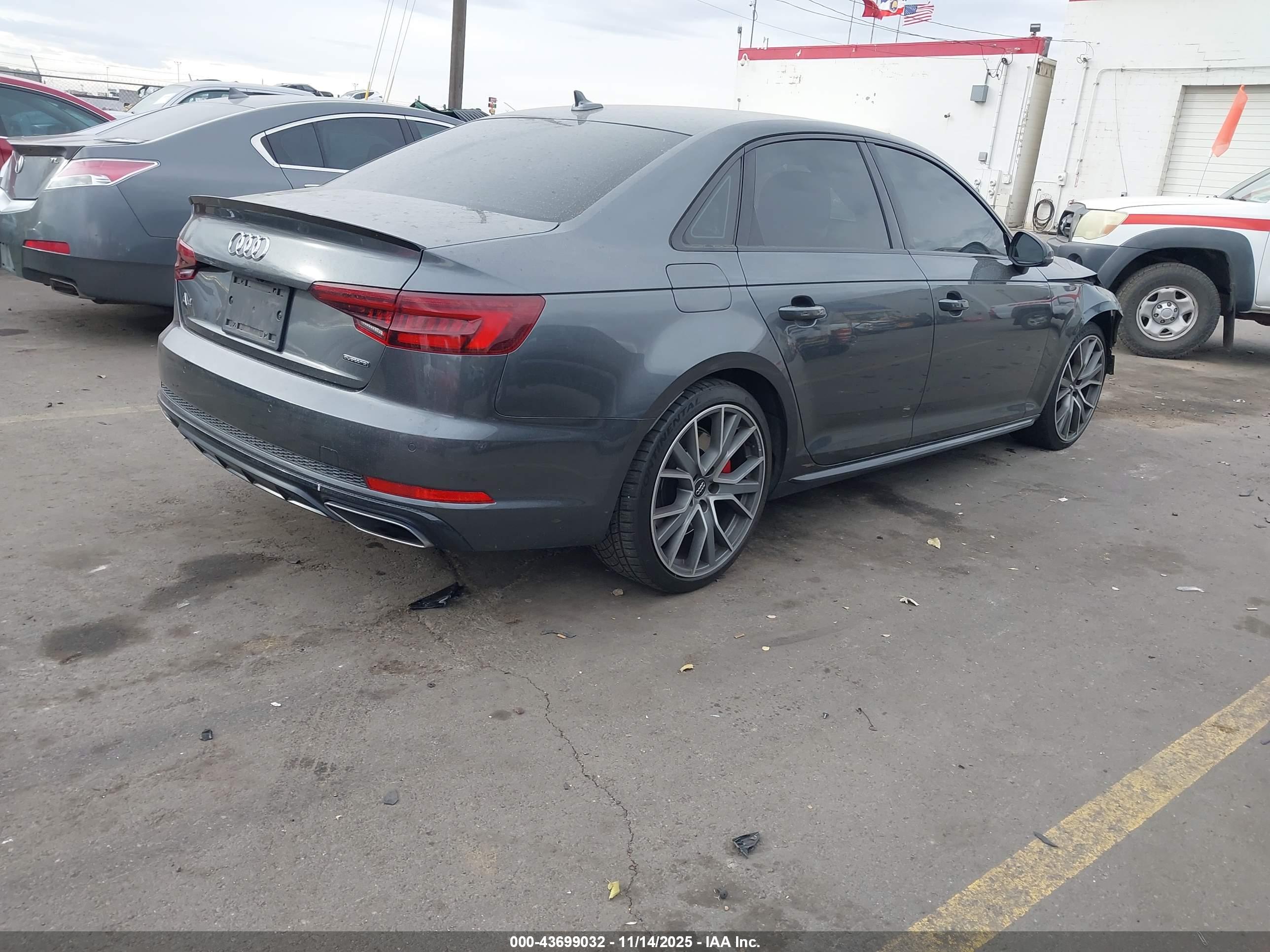 AUDI A4 image 4