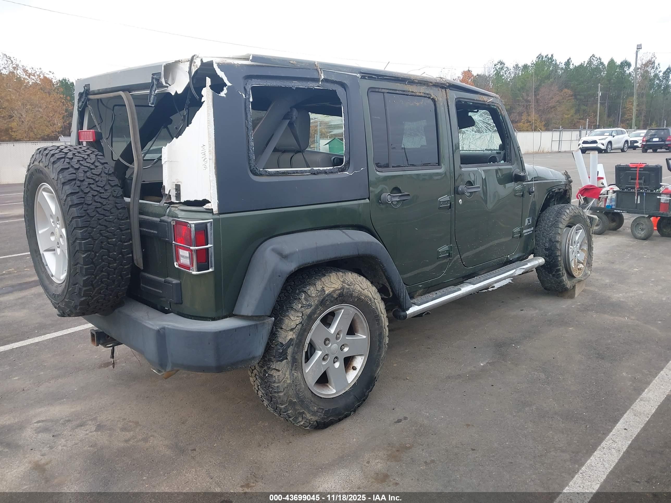 JEEP WRANGLER image 4