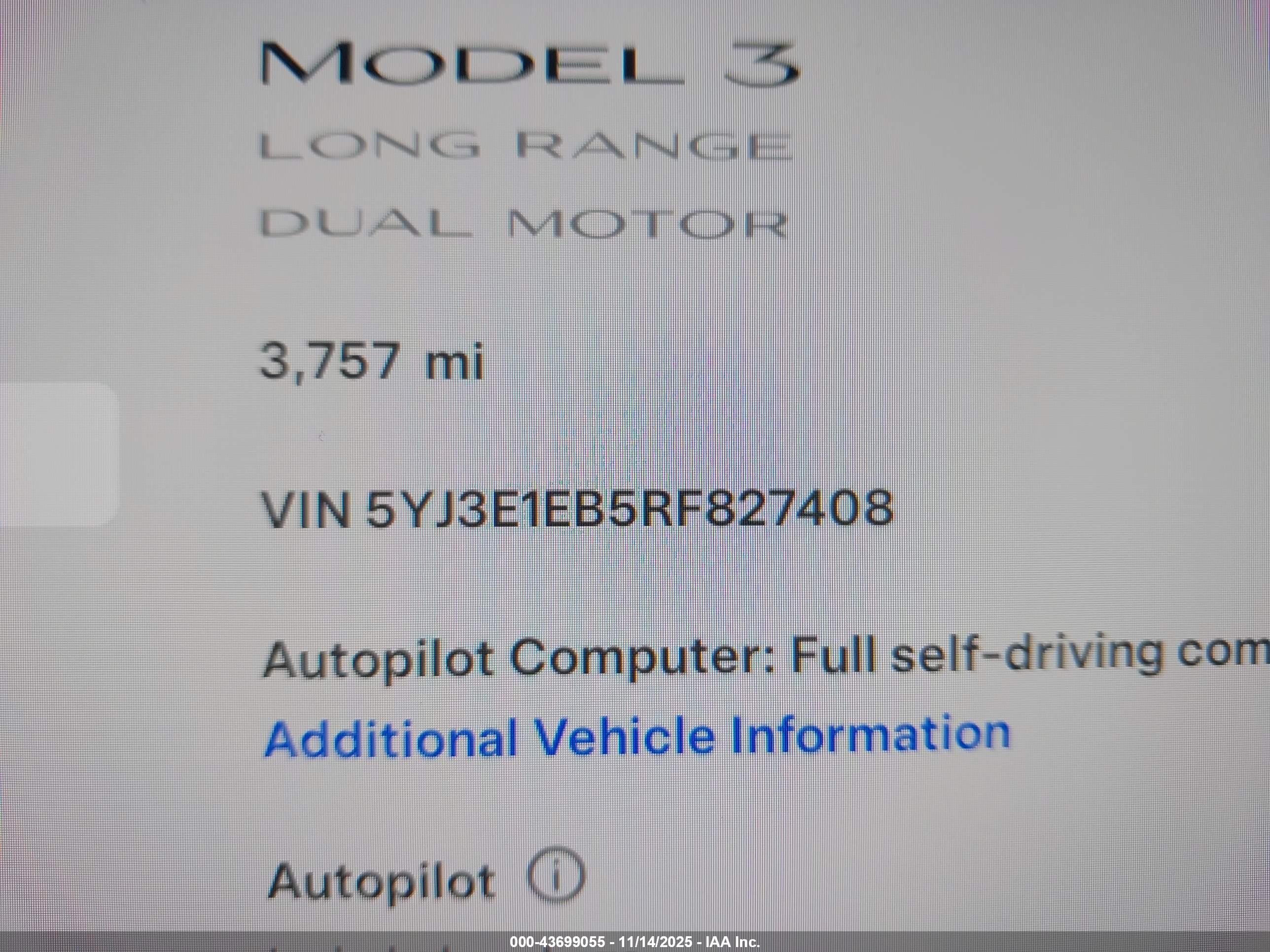TESLA MODEL image 9