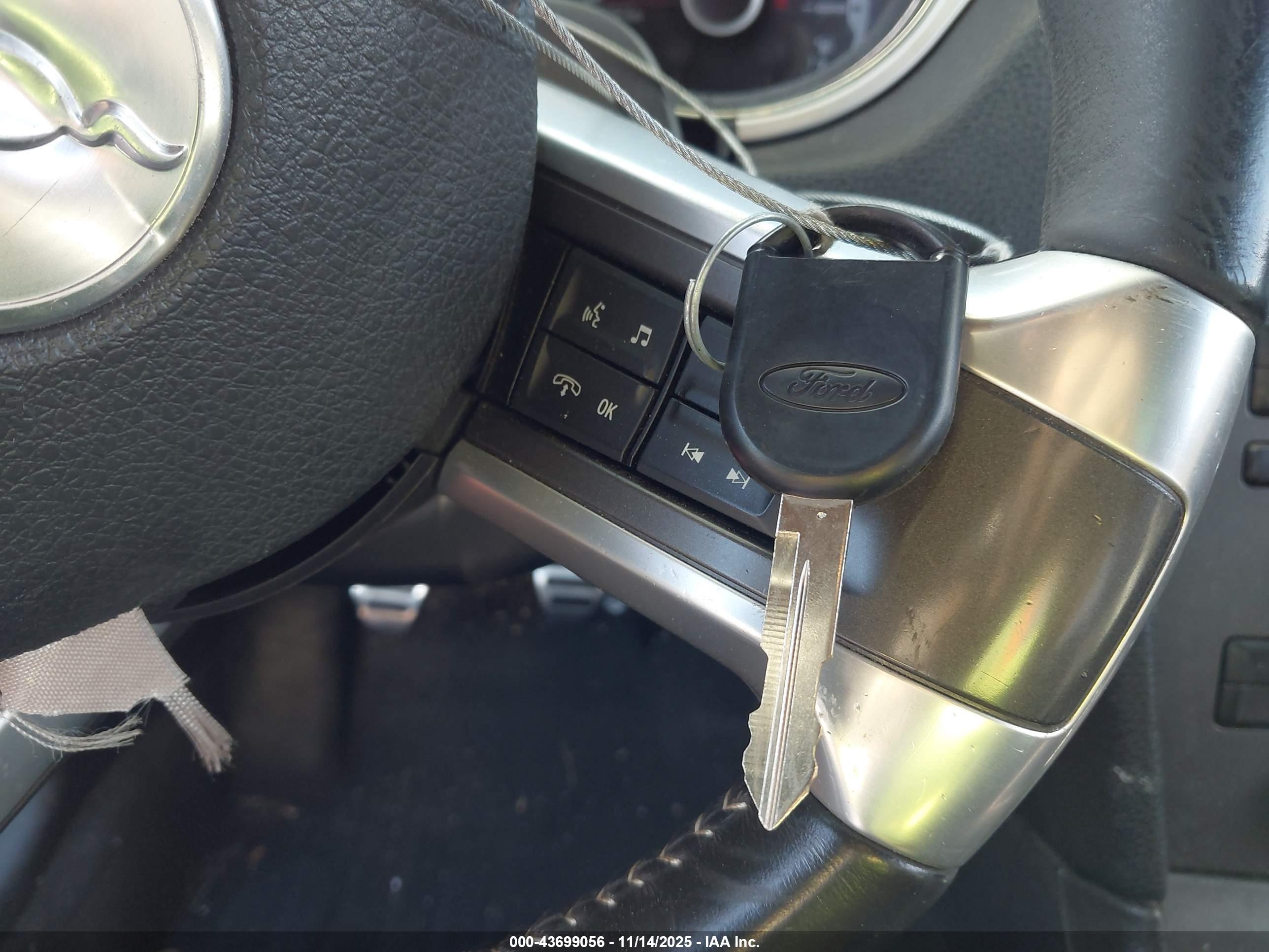 FORD MUSTANG image 11