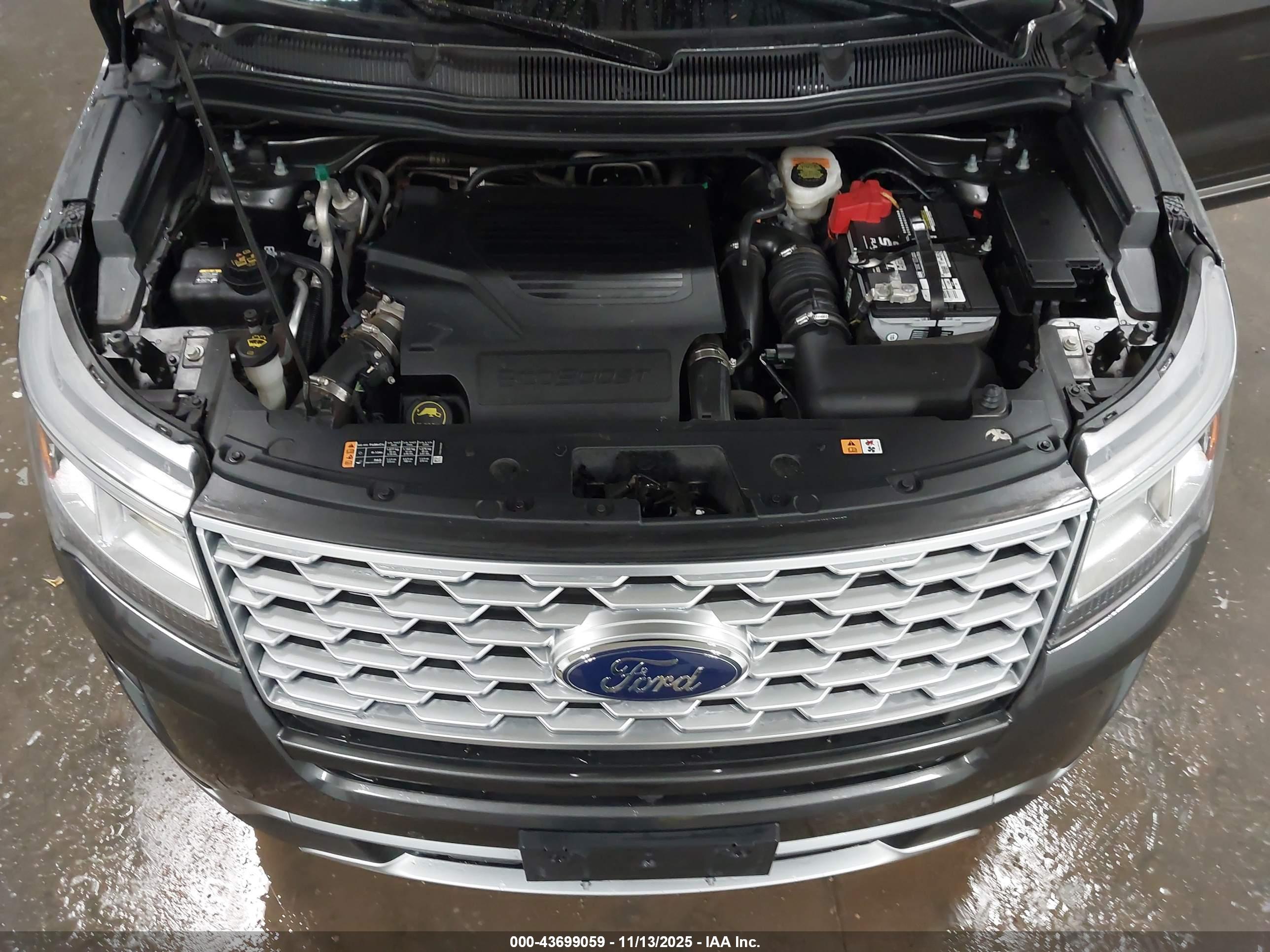 FORD EXPLORER image 10