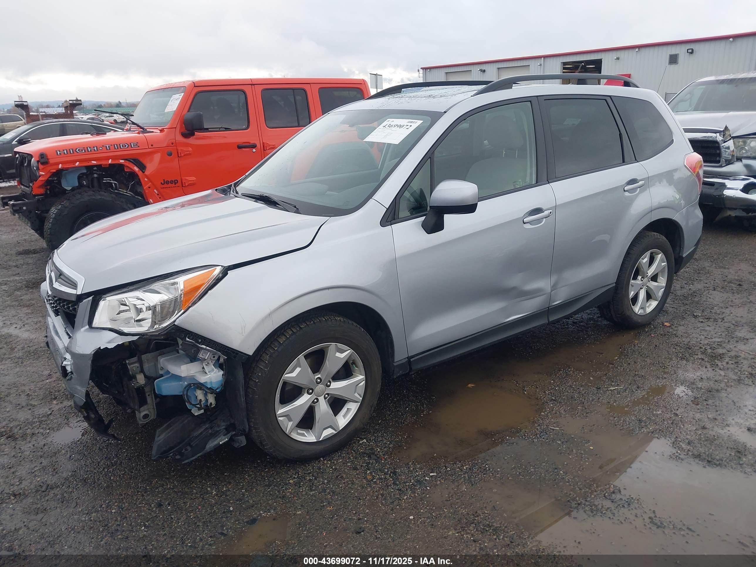 SUBARU FORESTER image 2