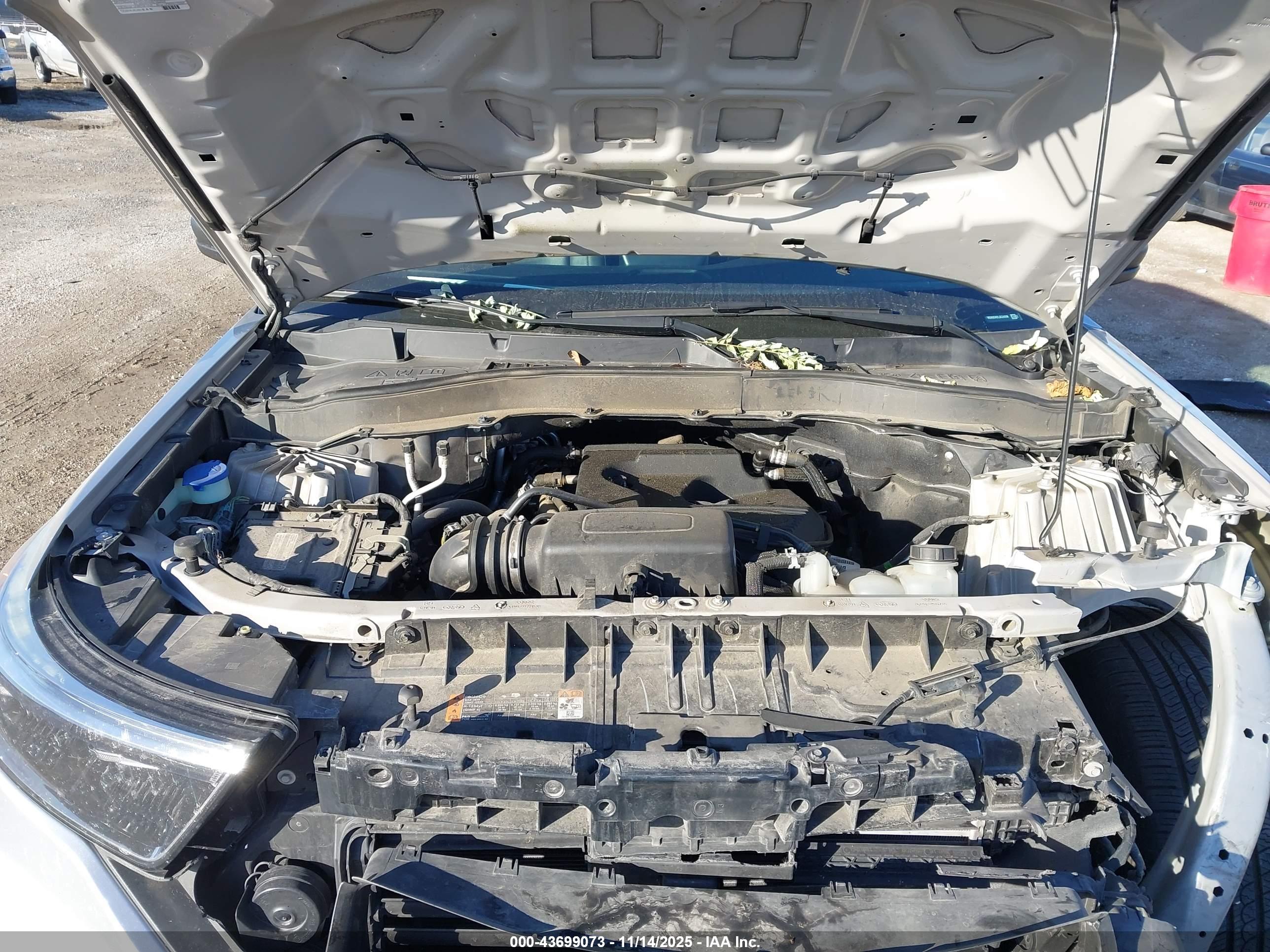 FORD EXPLORER image 10