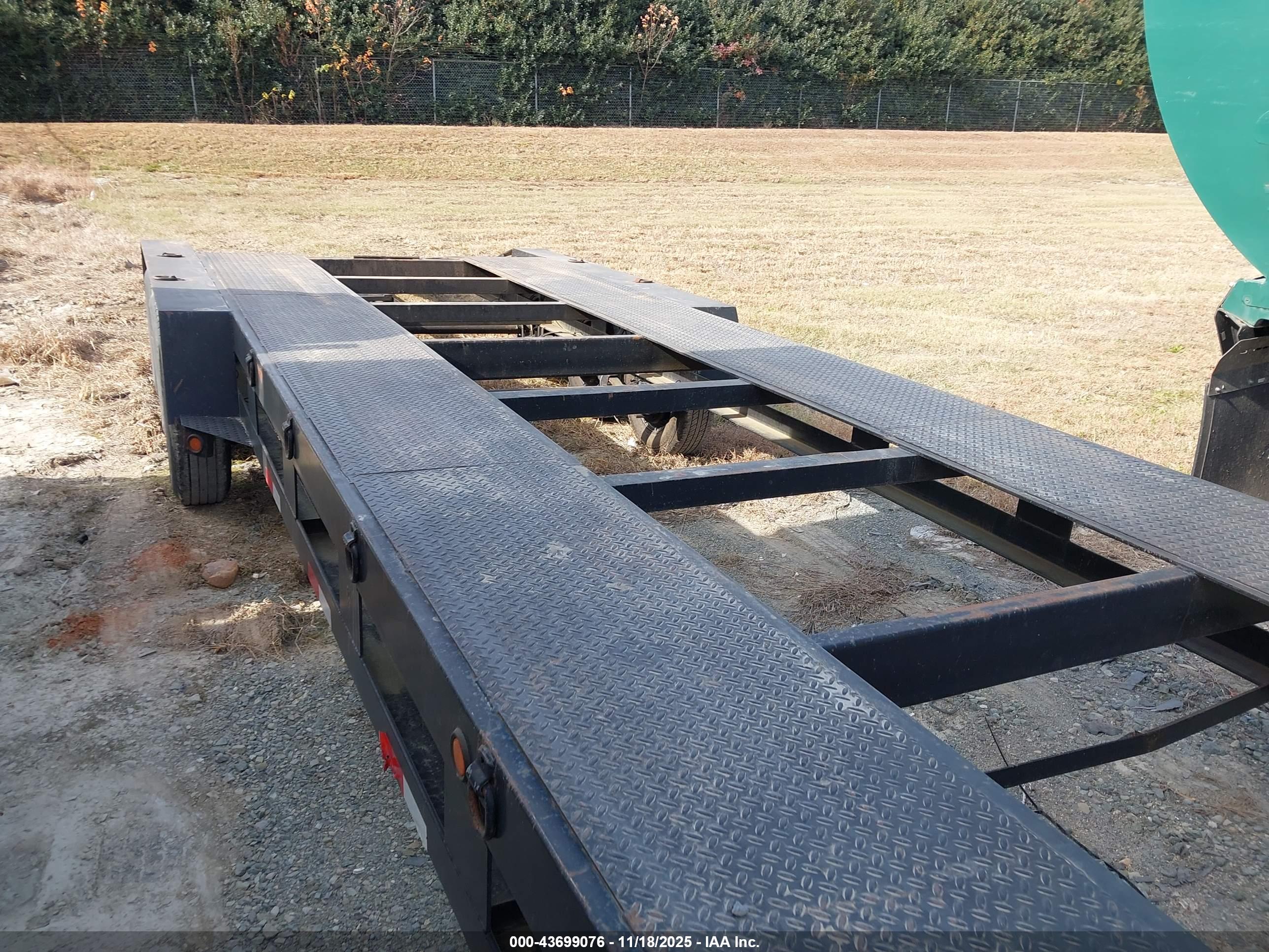 KAUFMAN TRAILERS image 8