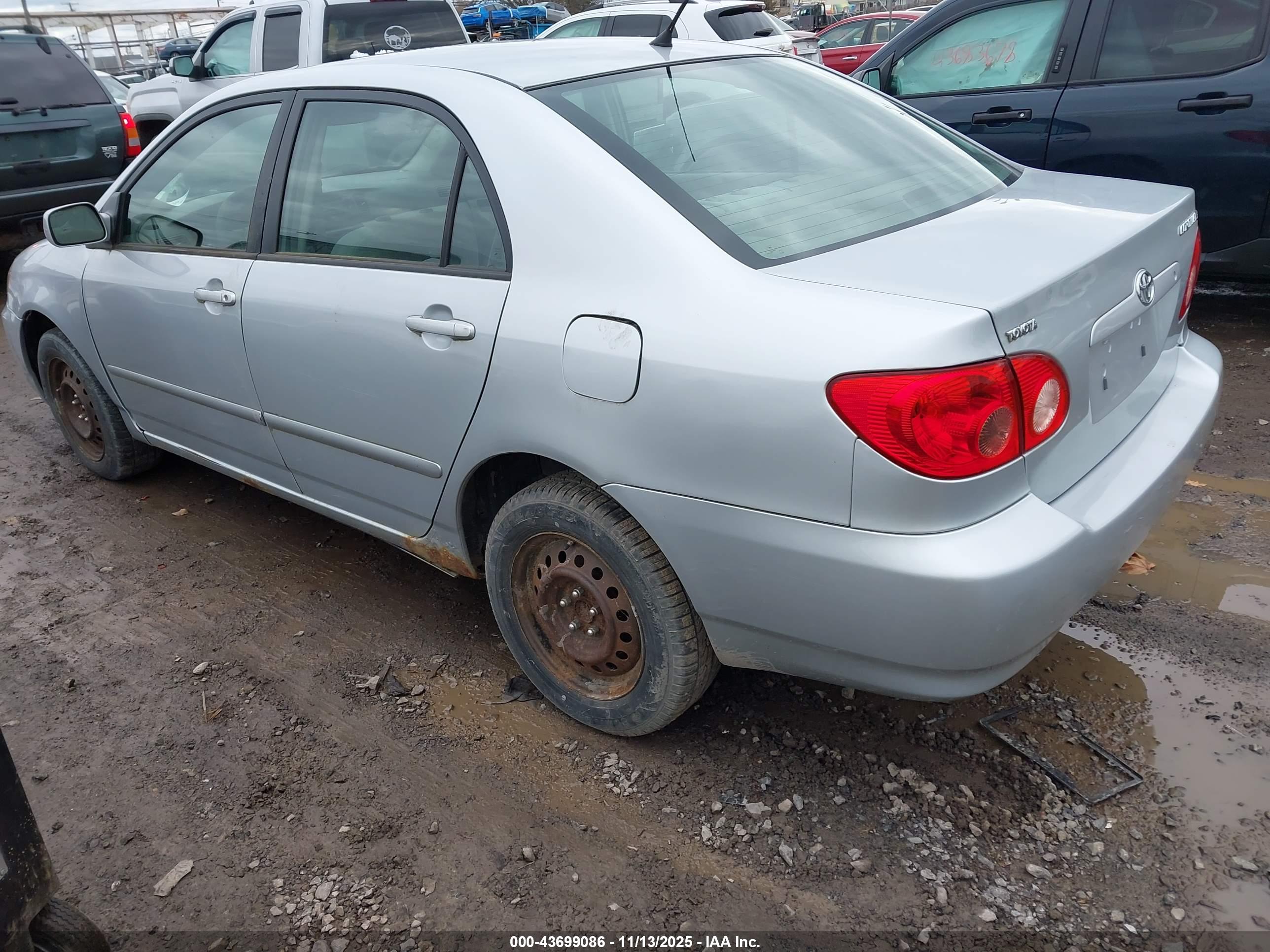 TOYOTA COROLLA image 3