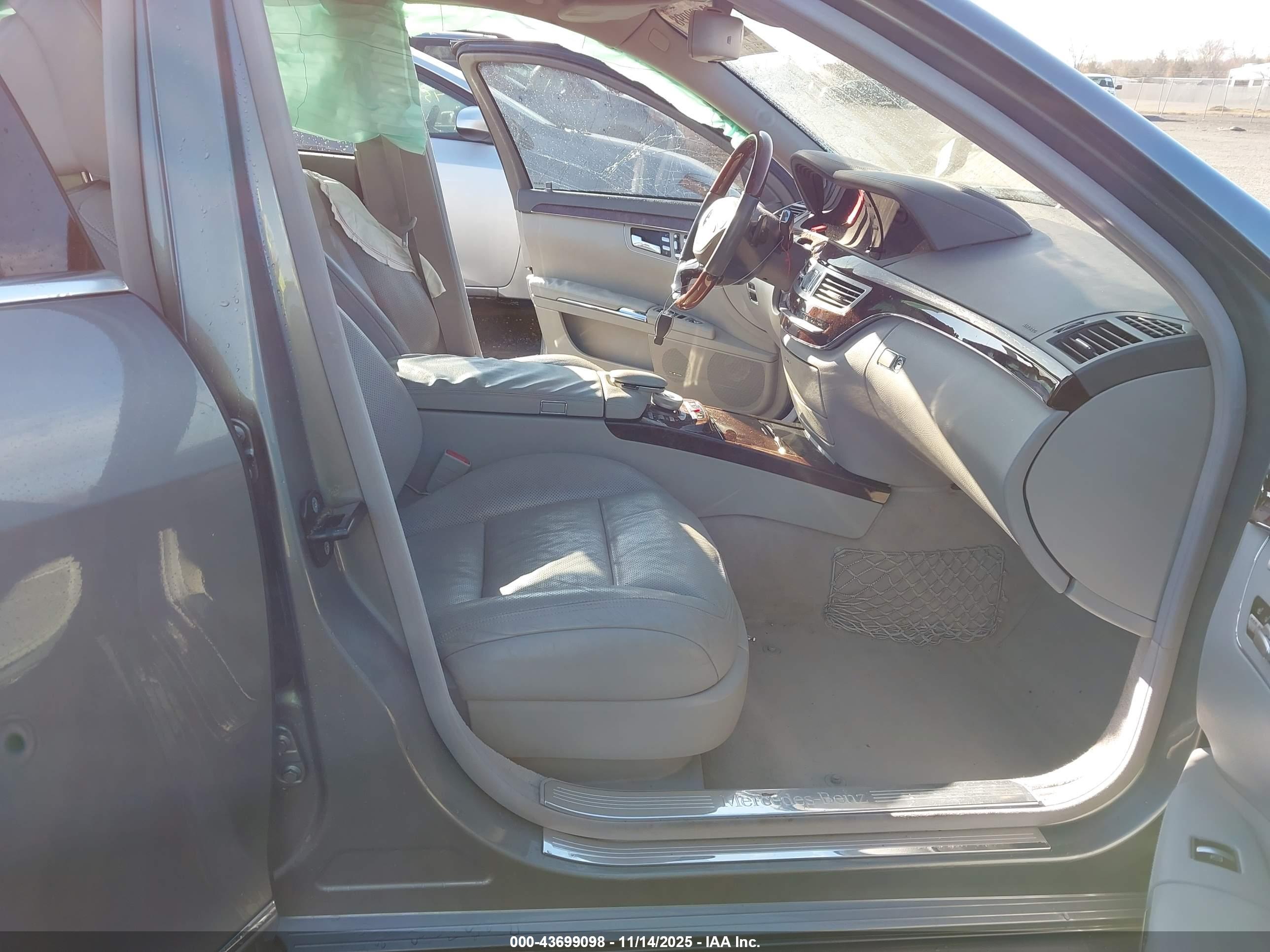 MERCEDES-BENZ S image 5