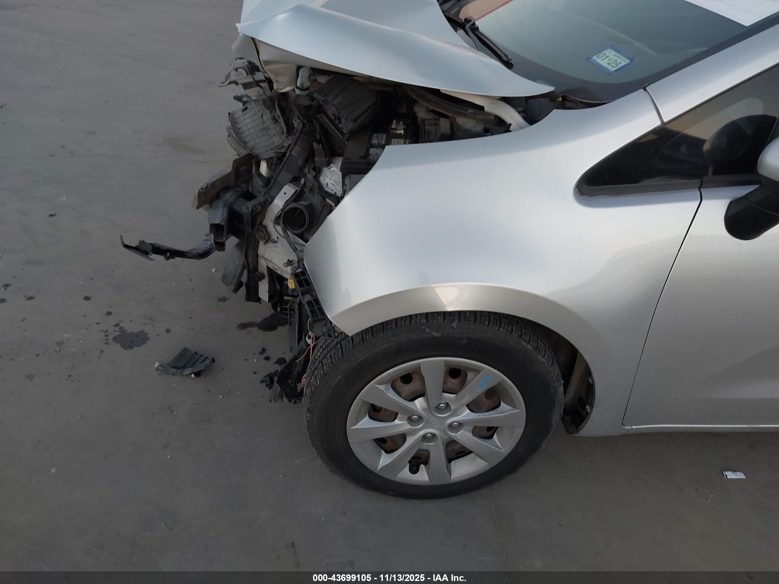 KIA RIO image 6