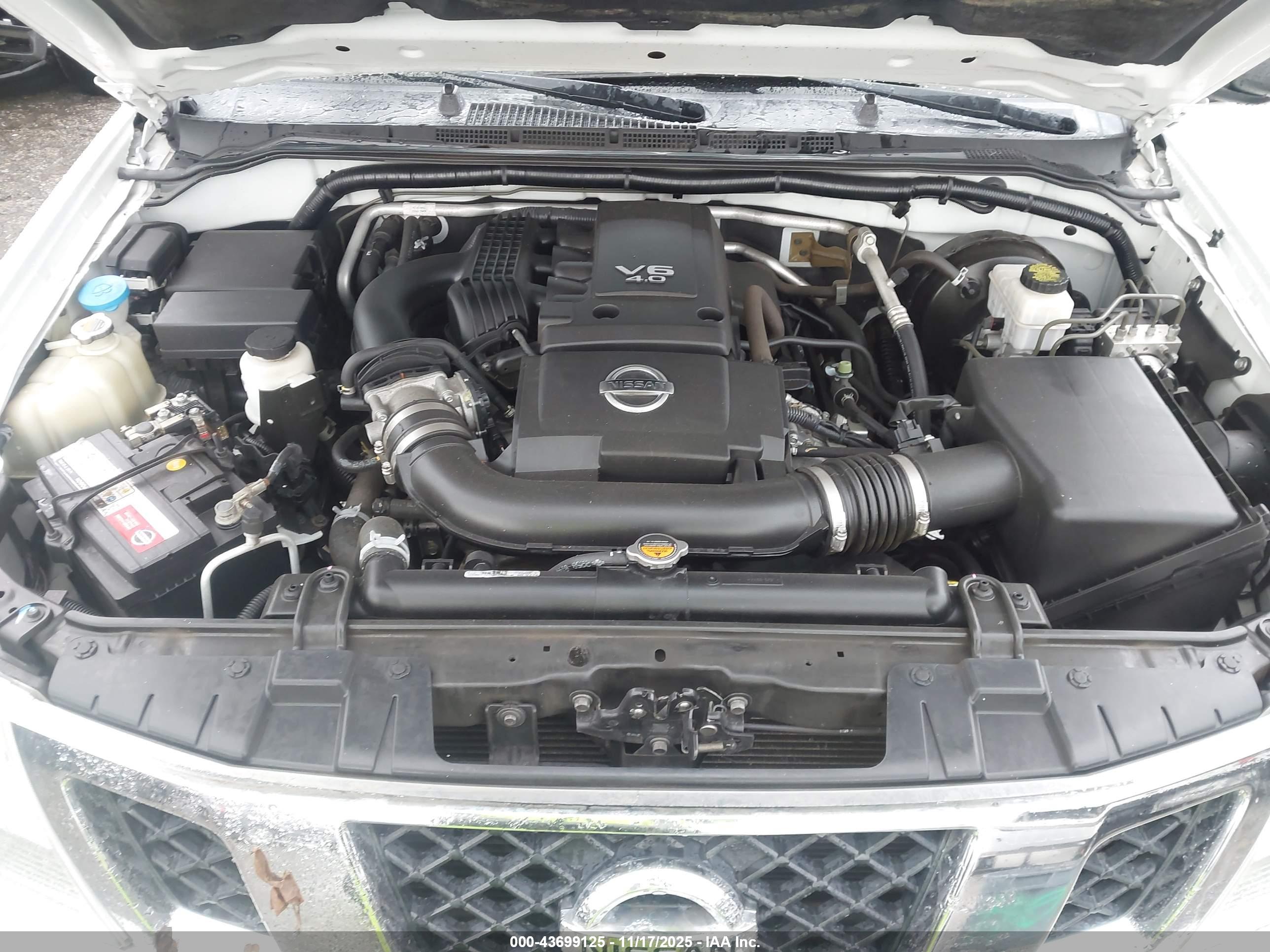 NISSAN FRONTIER image 10