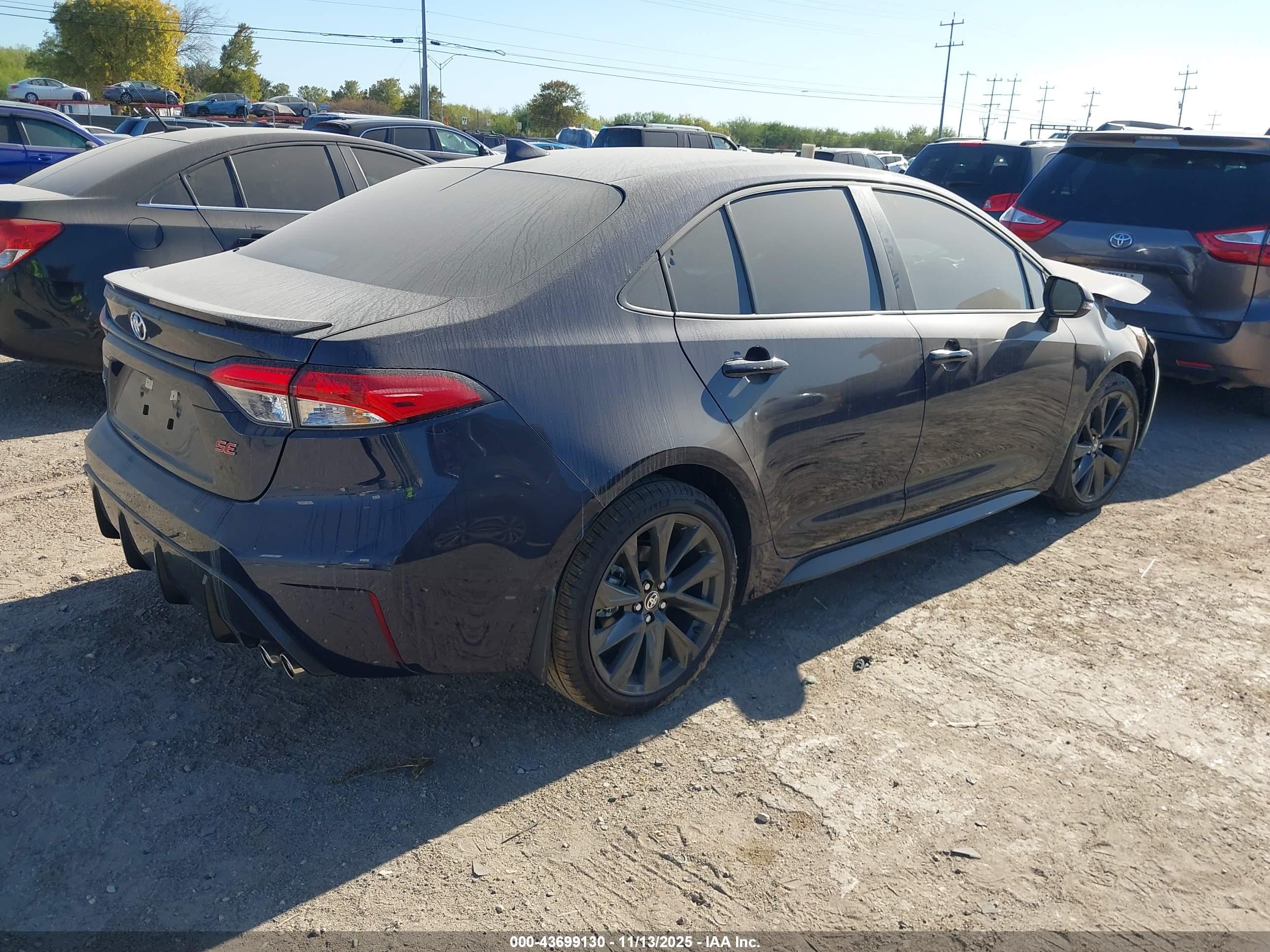 TOYOTA COROLLA image 4