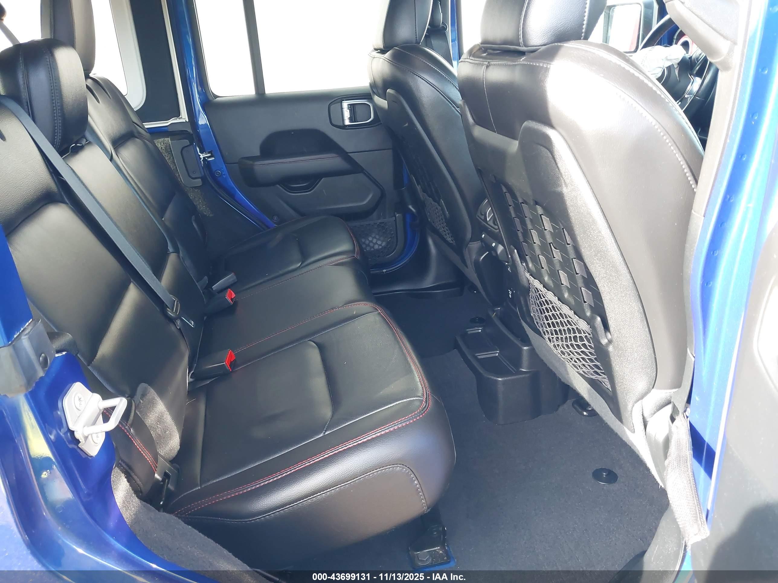 JEEP WRANGLER image 8