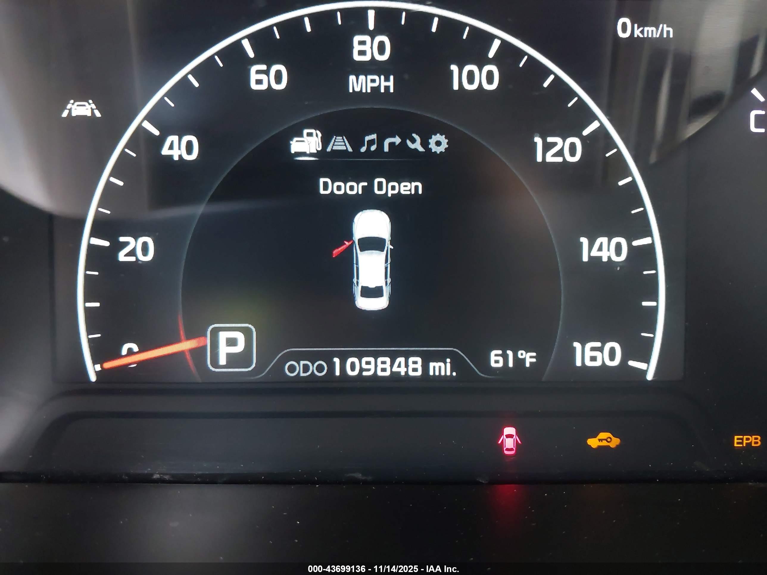 KIA CADENZA image 7