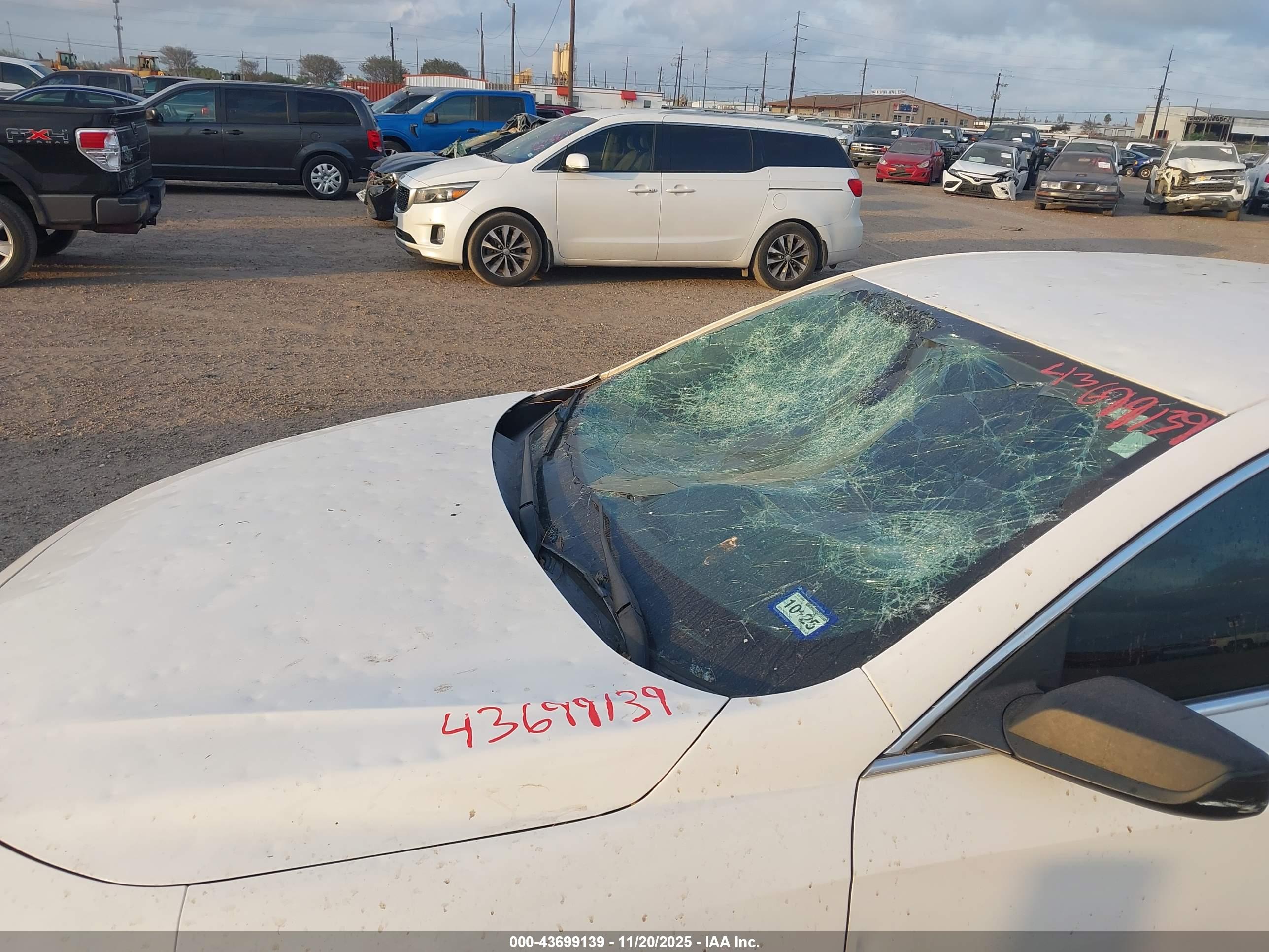 CHEVROLET MALIBU image 6