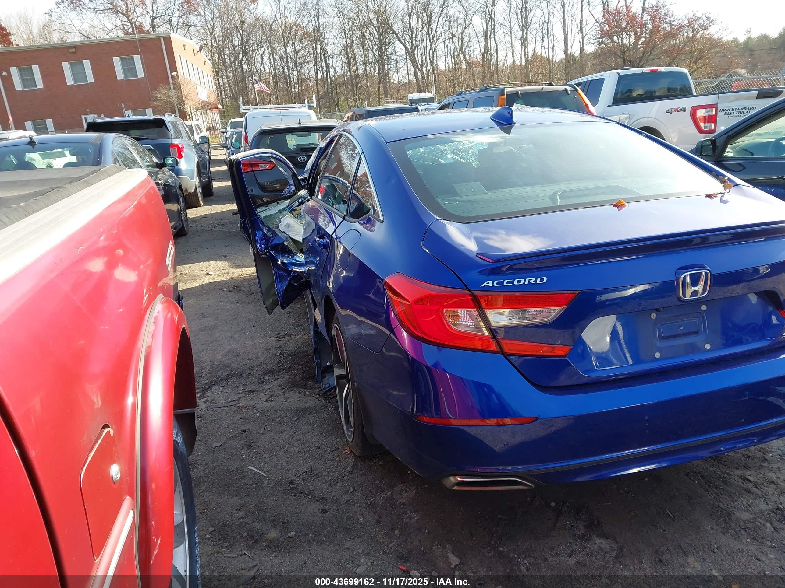 HONDA ACCORD image 3
