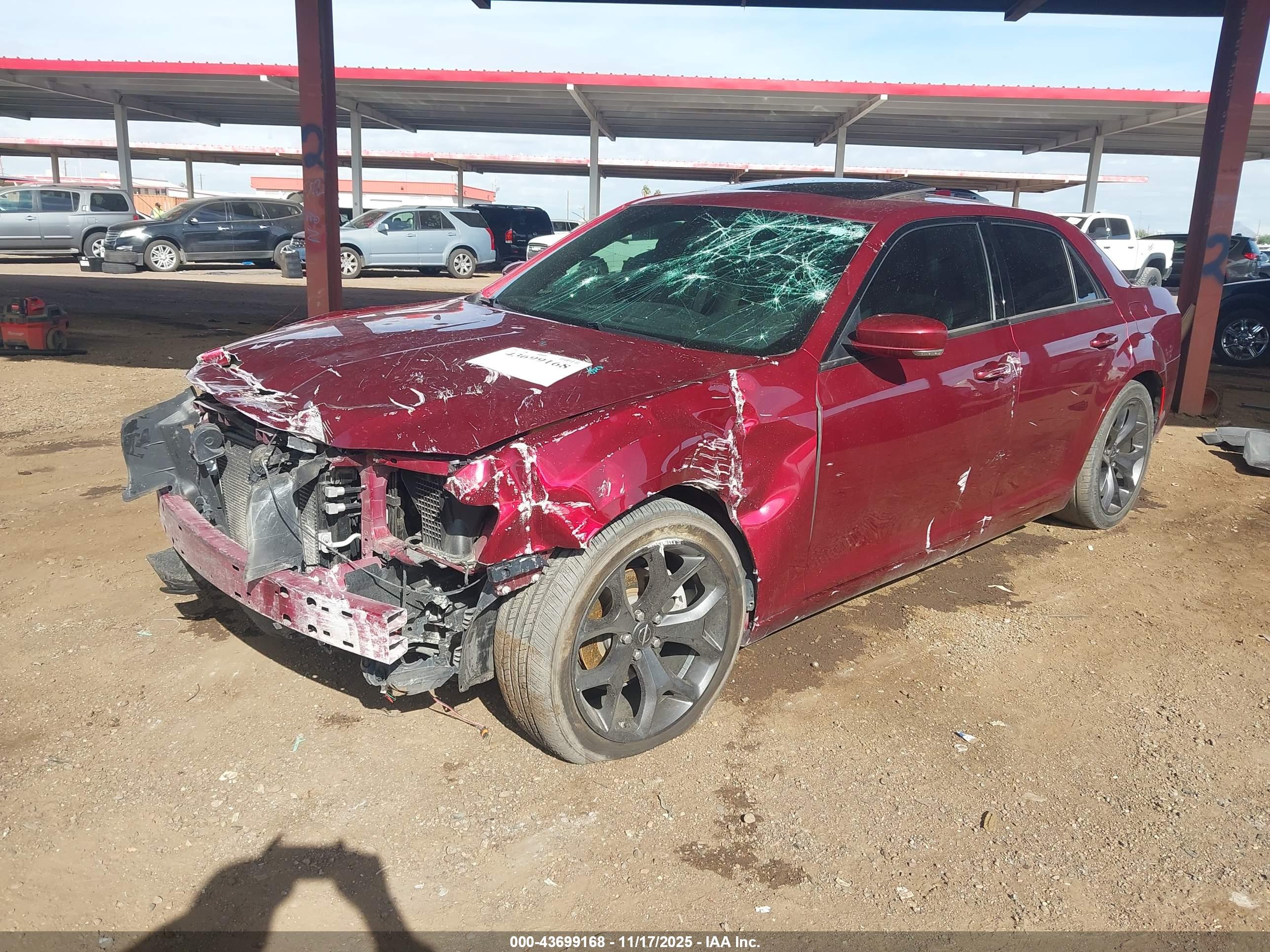 CHRYSLER 300 image 2
