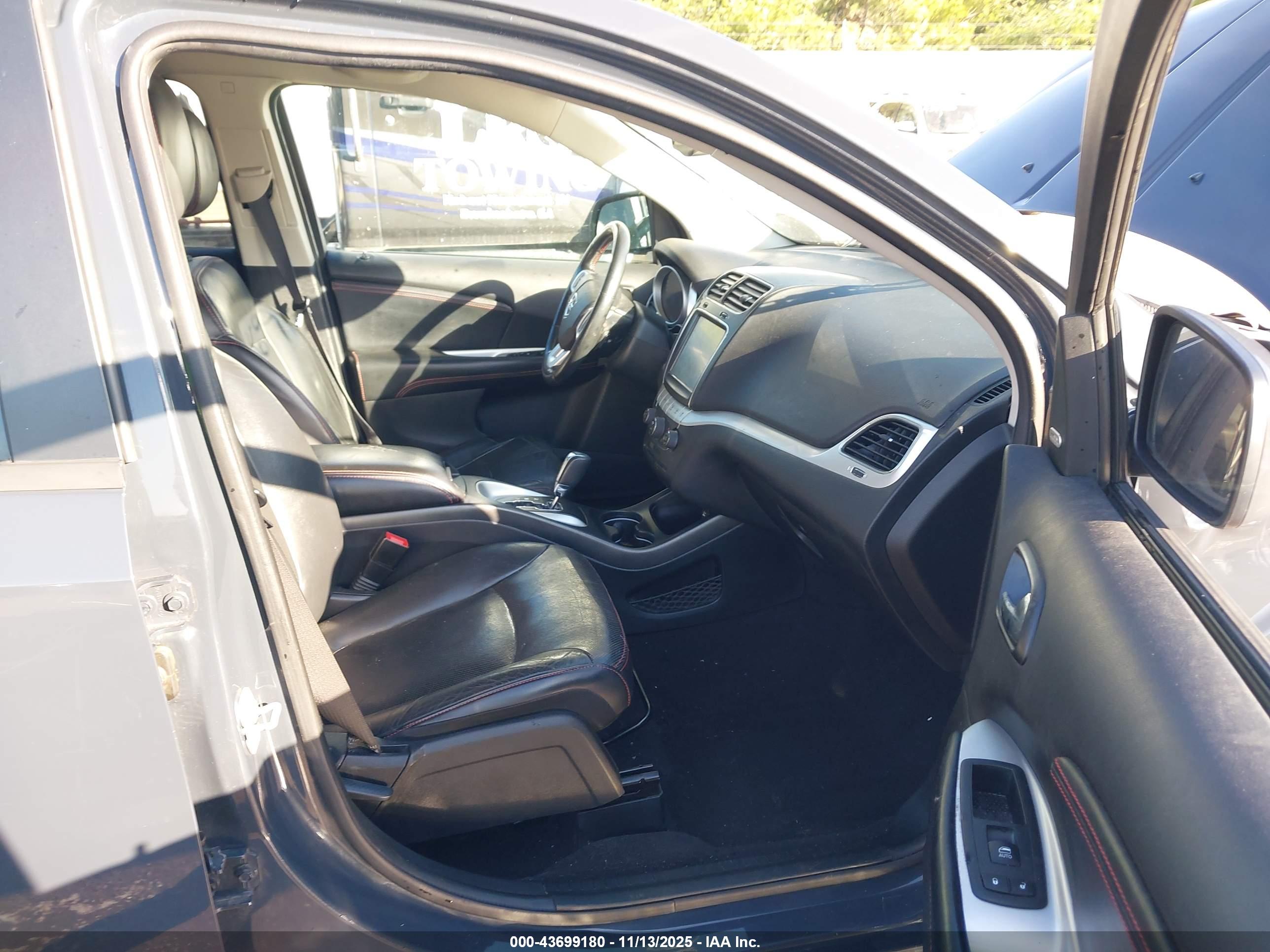 DODGE JOURNEY image 5