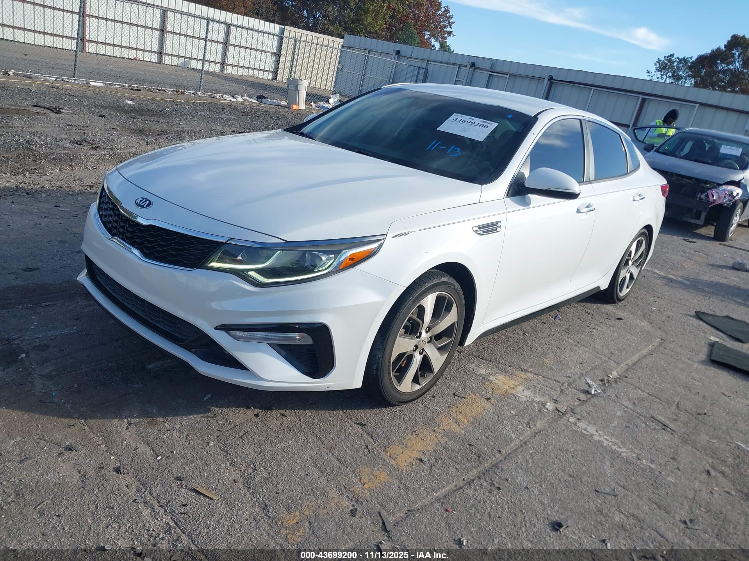 KIA OPTIMA image 2
