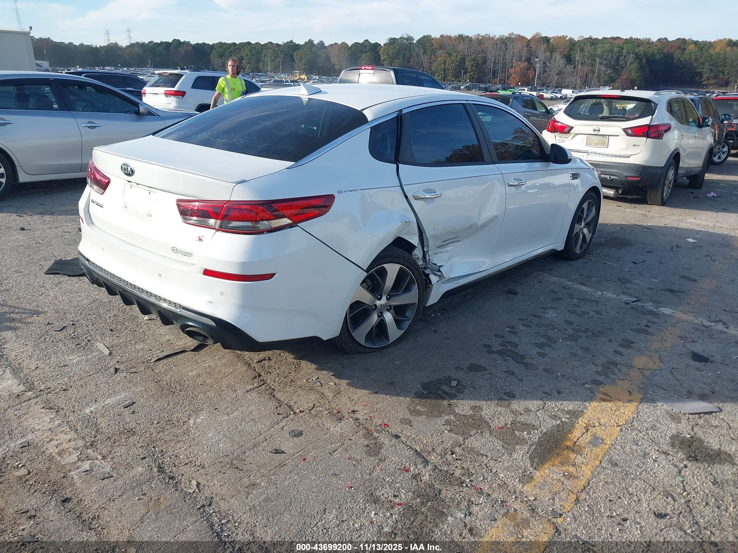 KIA OPTIMA image 4