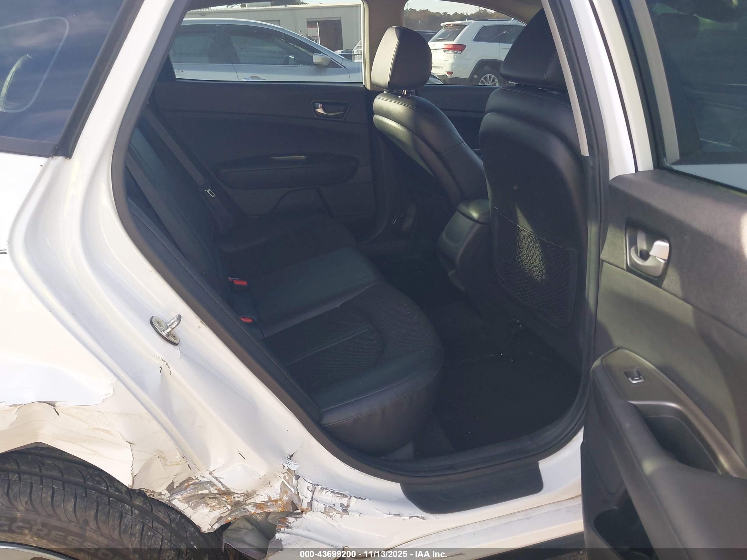 KIA OPTIMA image 8