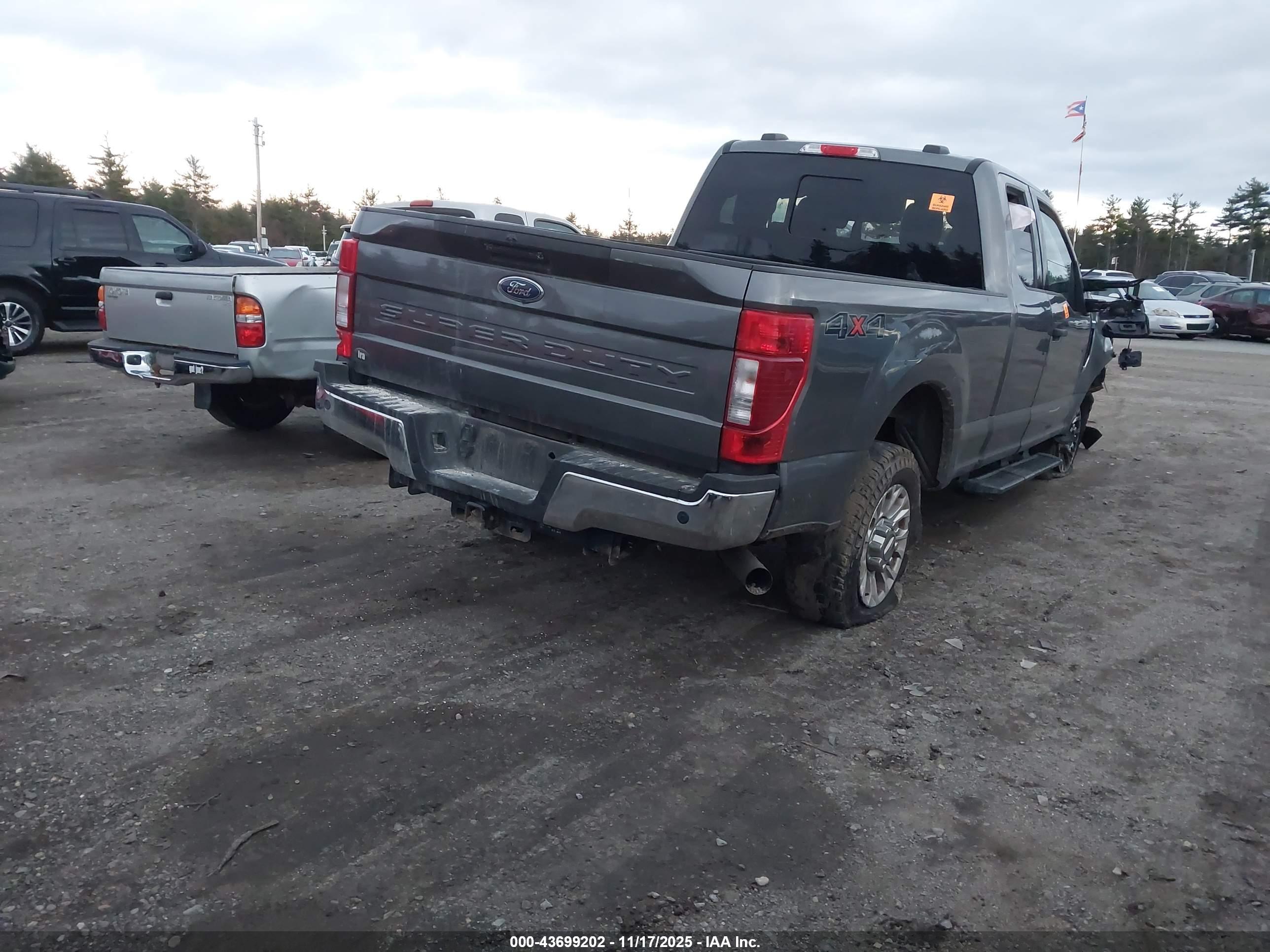FORD F-250 image 4
