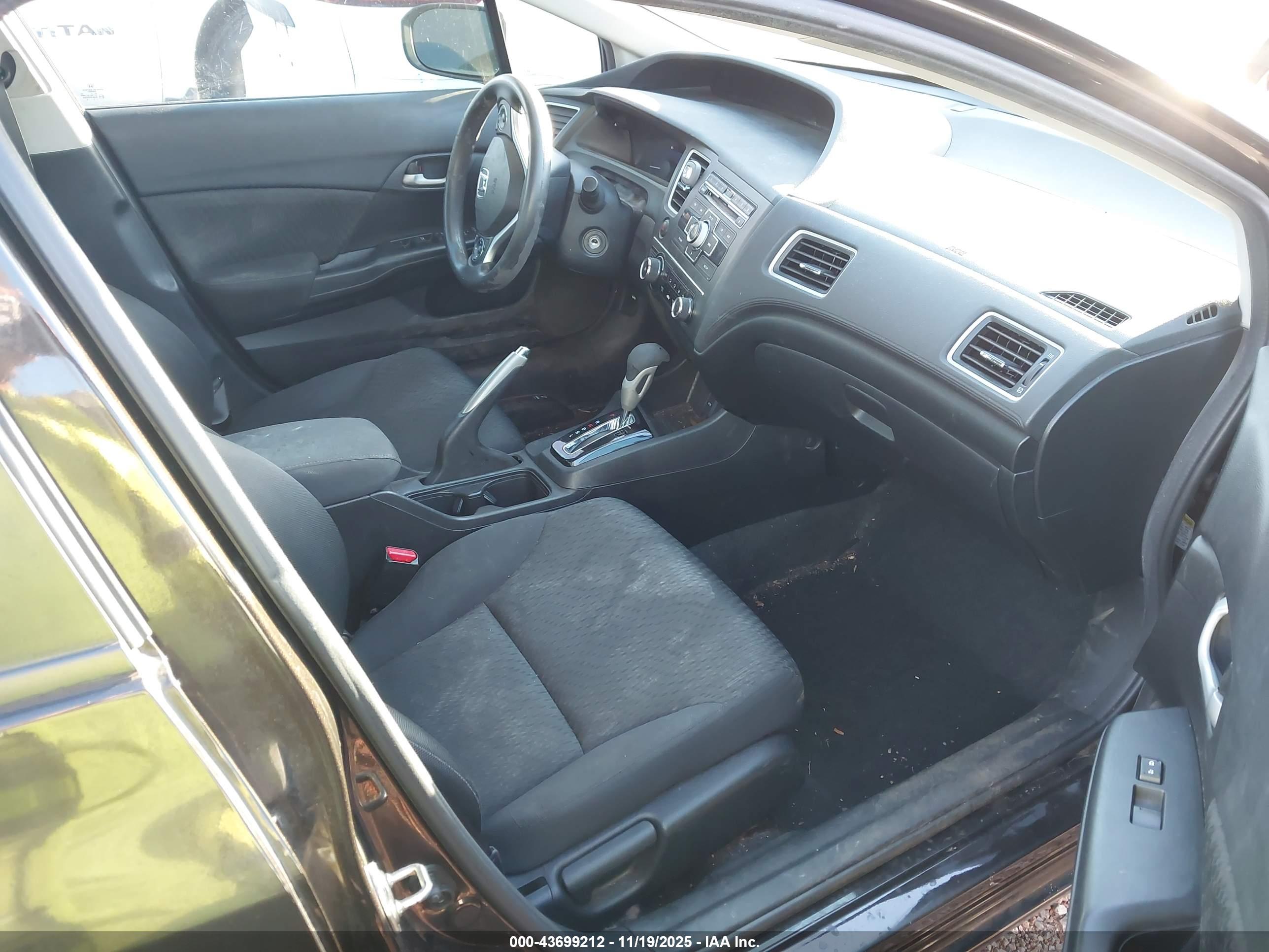 HONDA CIVIC image 5