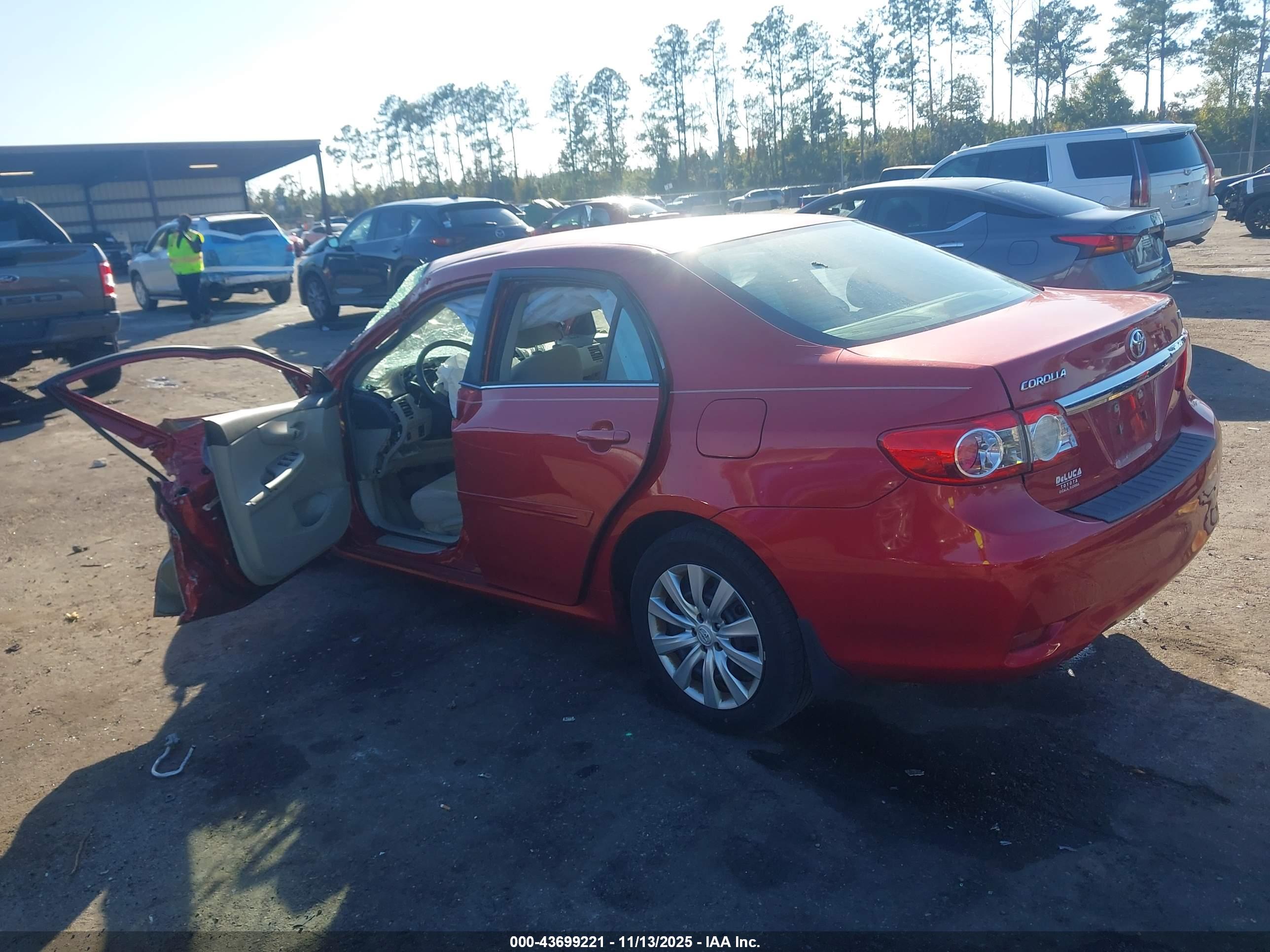 TOYOTA COROLLA image 3