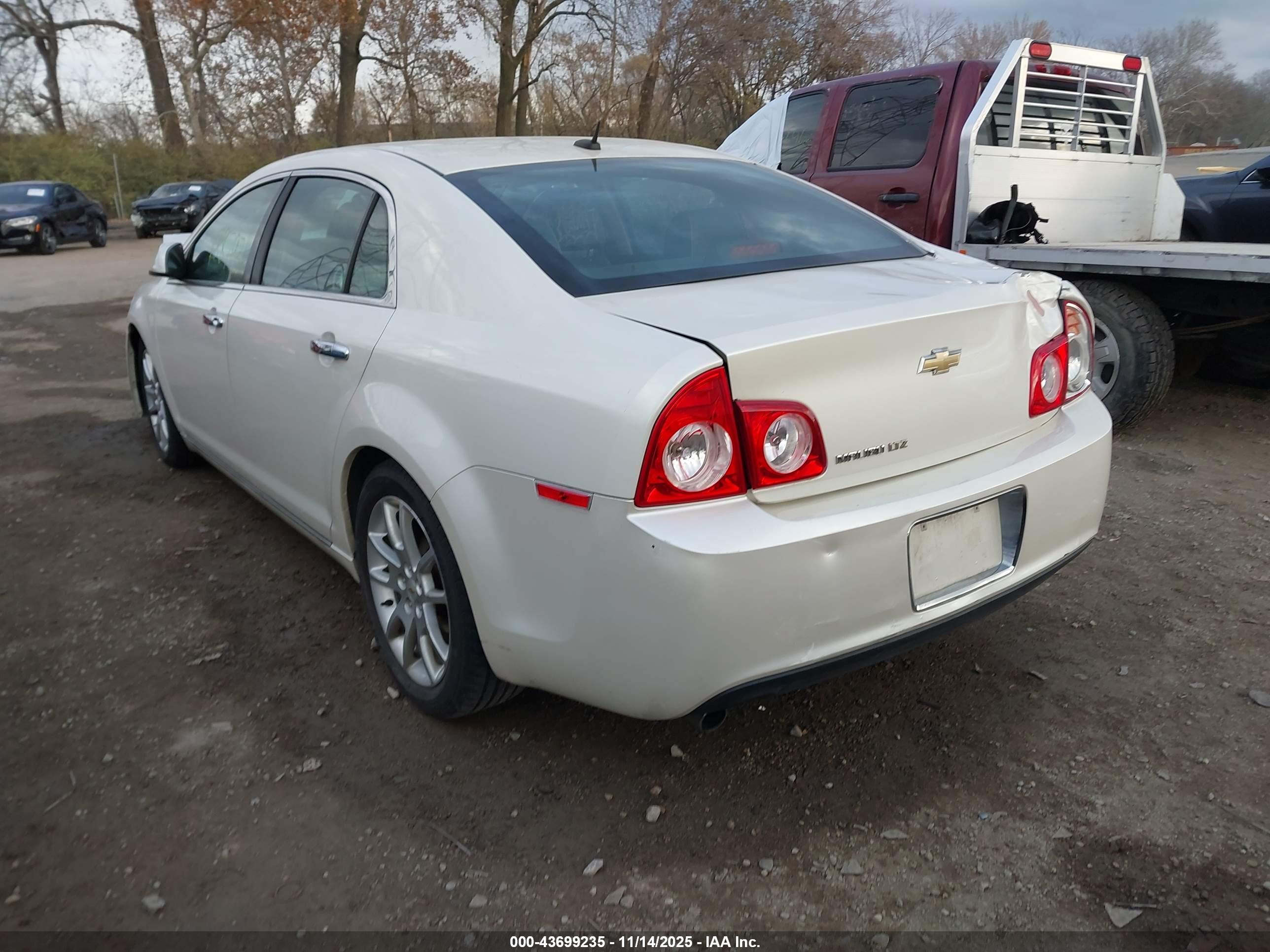 CHEVROLET MALIBU image 3