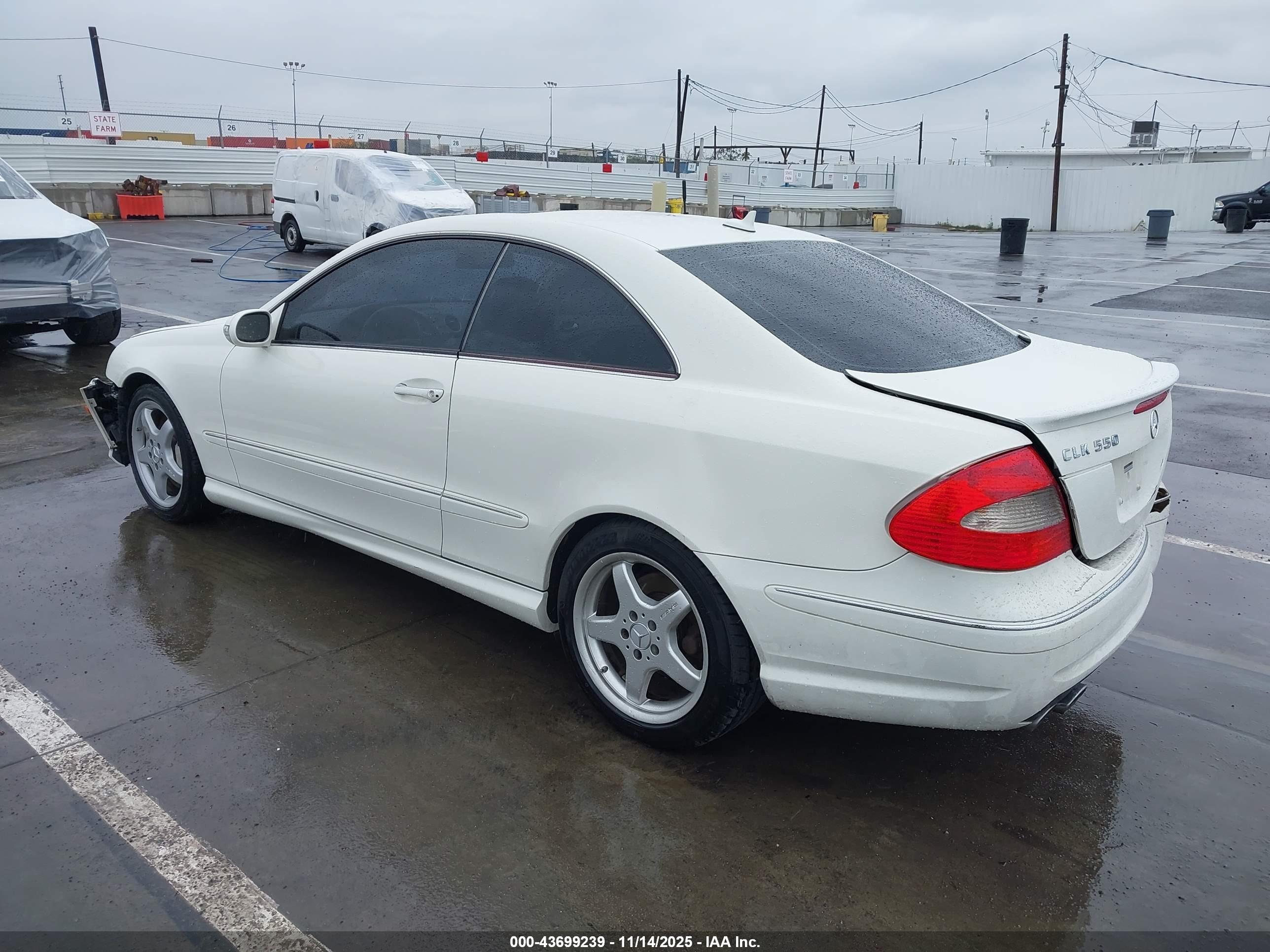 MERCEDES-BENZ CLK image 3
