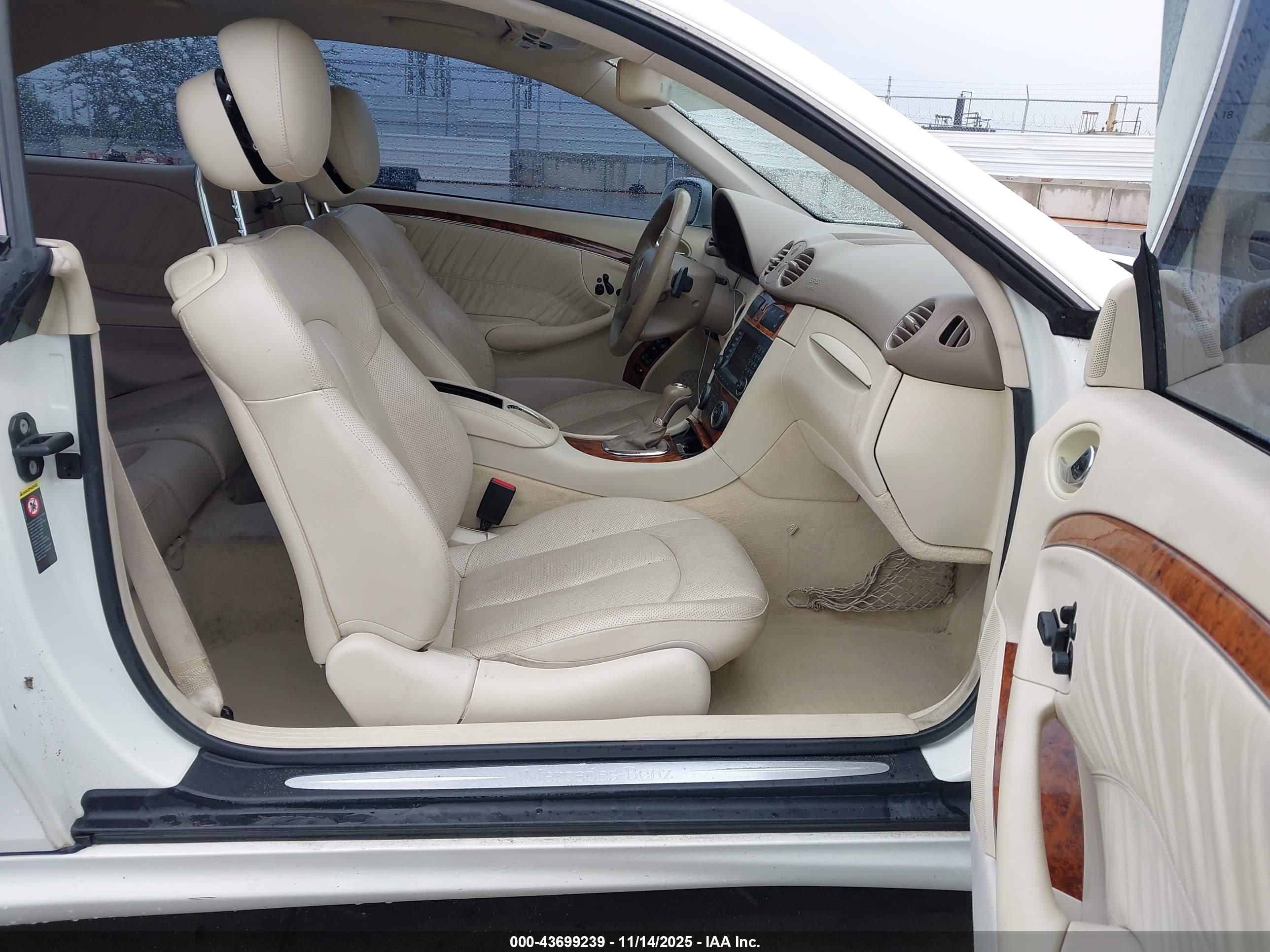 MERCEDES-BENZ CLK image 5