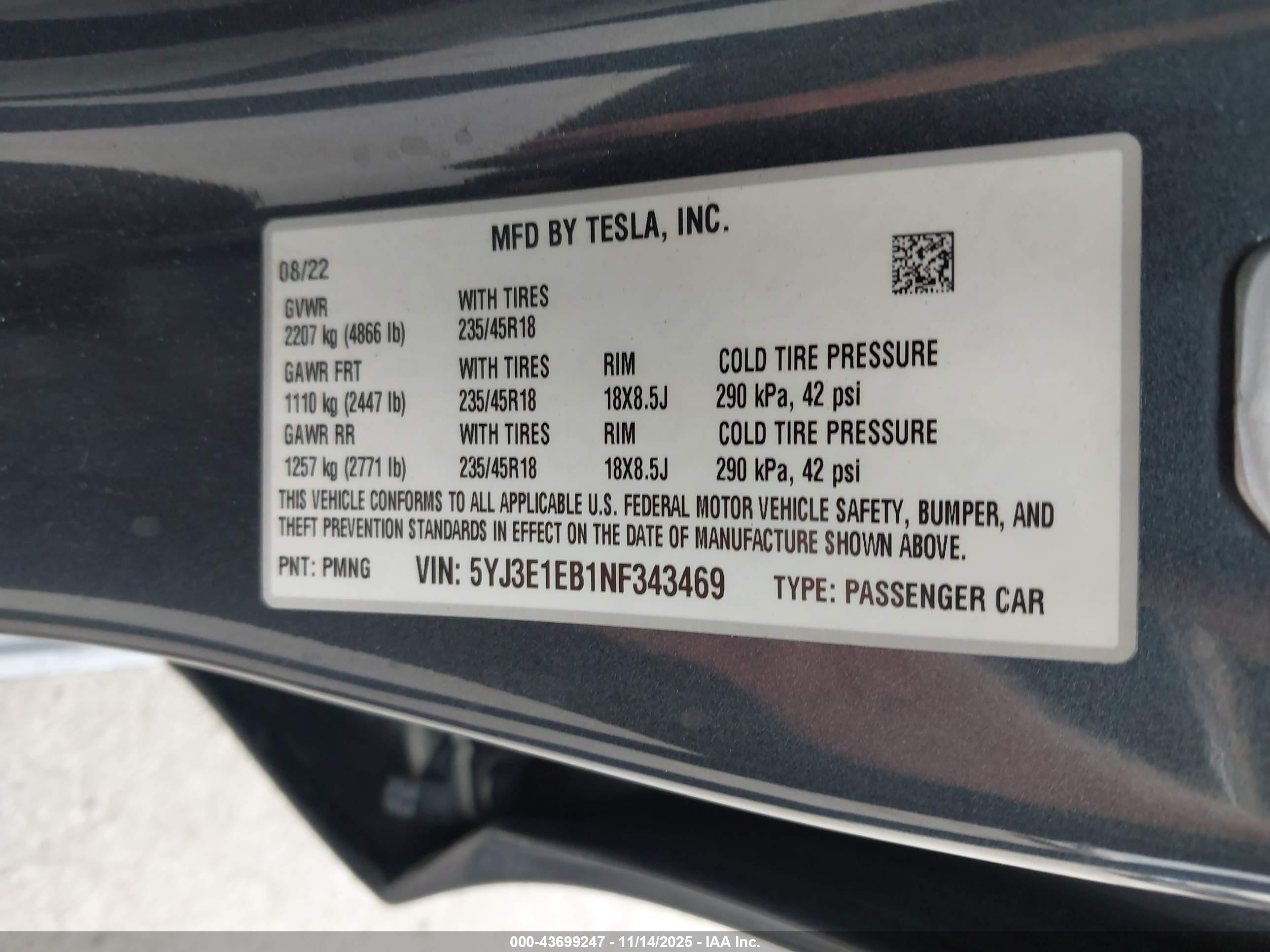 TESLA MODEL image 9