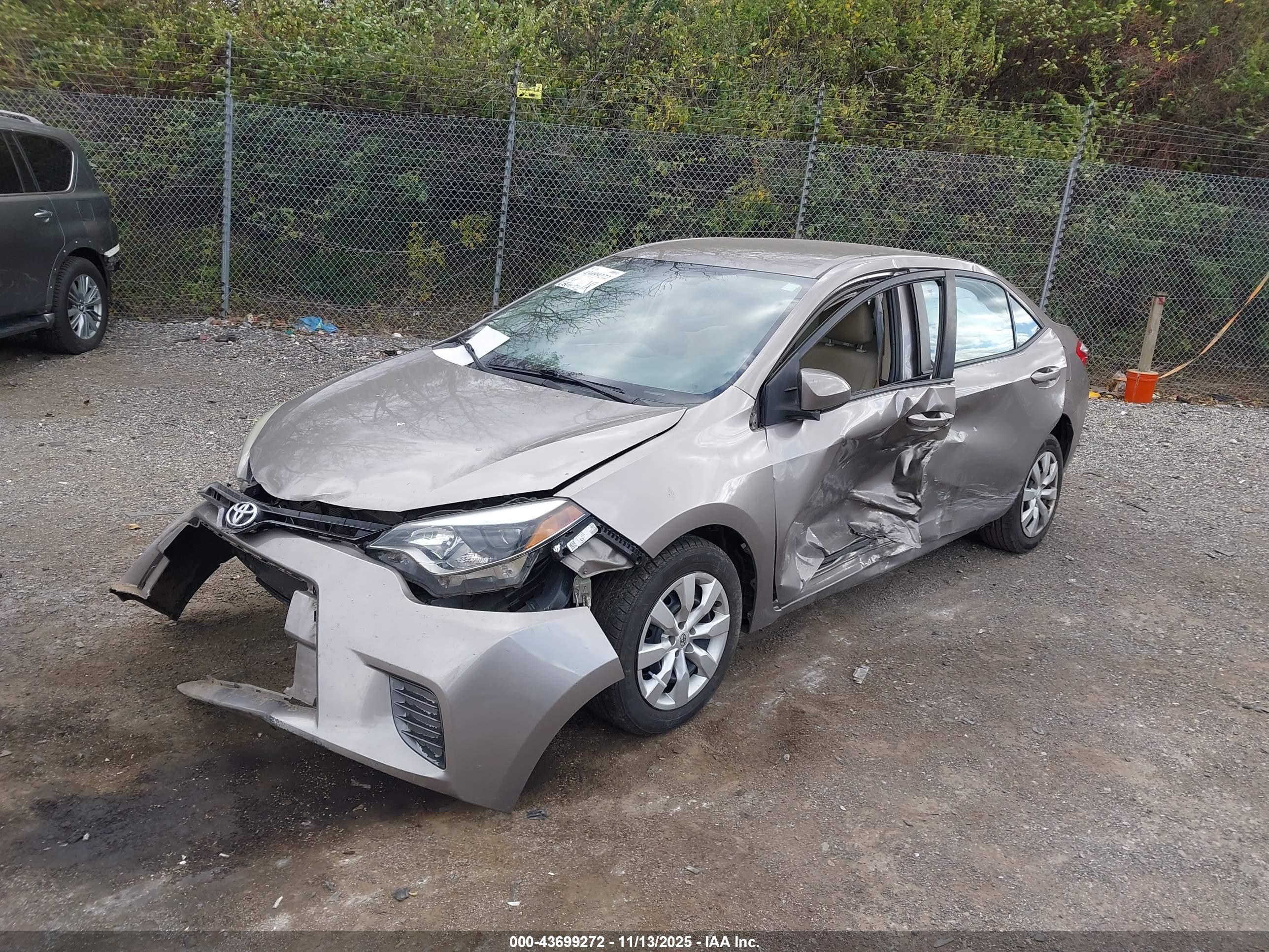 TOYOTA COROLLA image 6