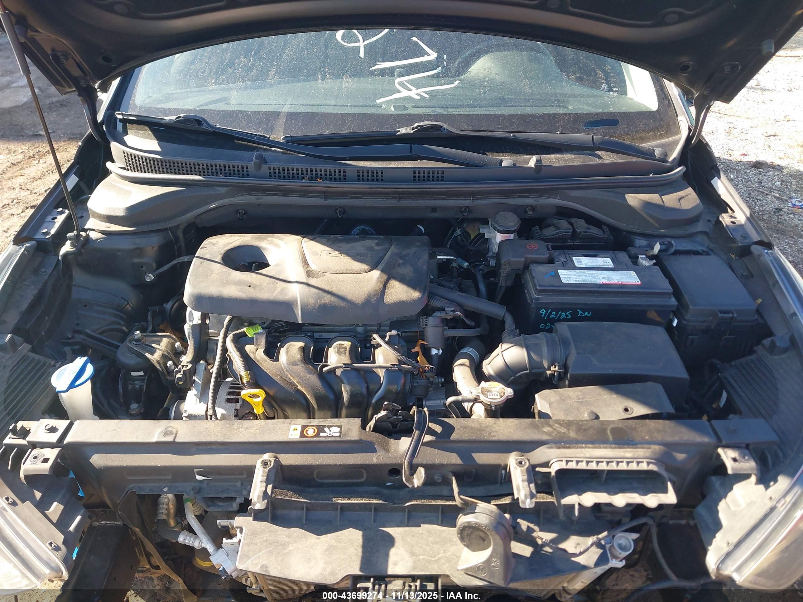 HYUNDAI ACCENT image 10