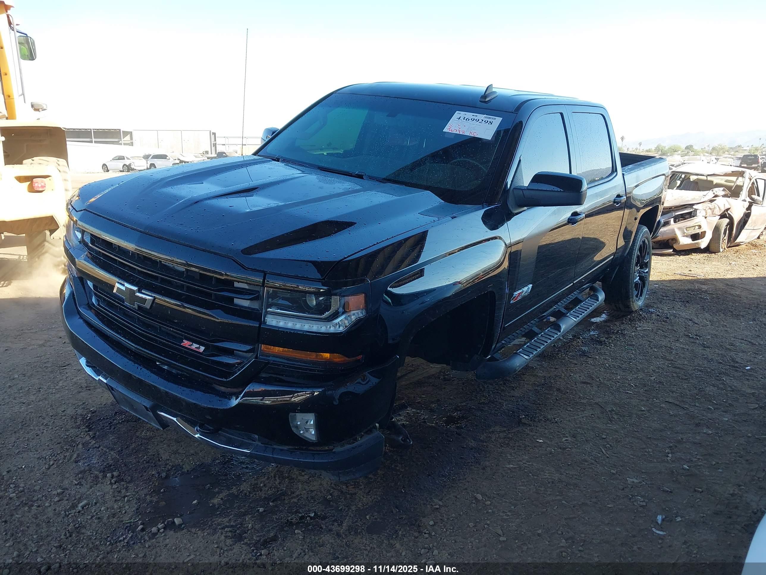 CHEVROLET SILVERADO image 2