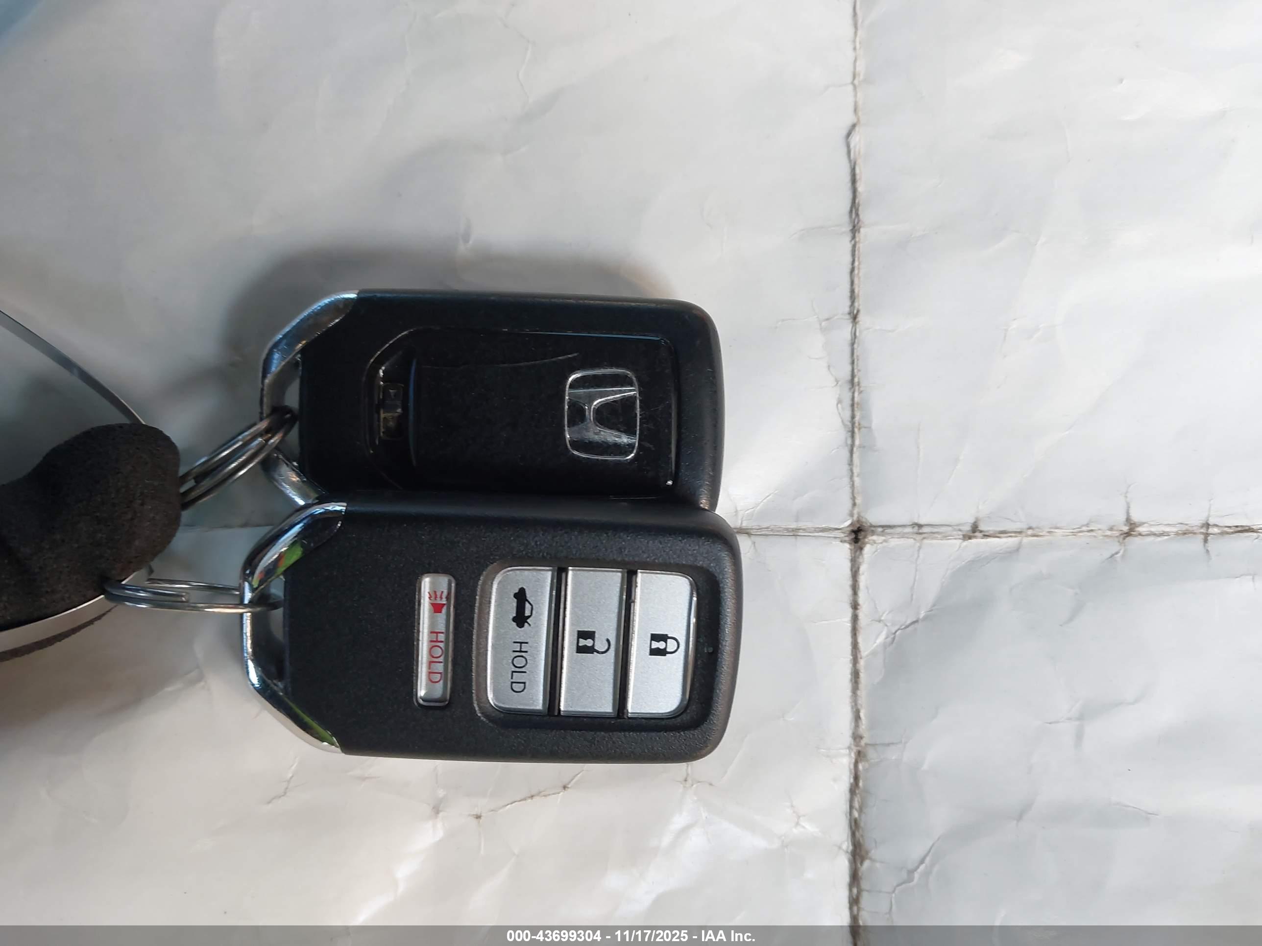 HONDA ACCORD image 11