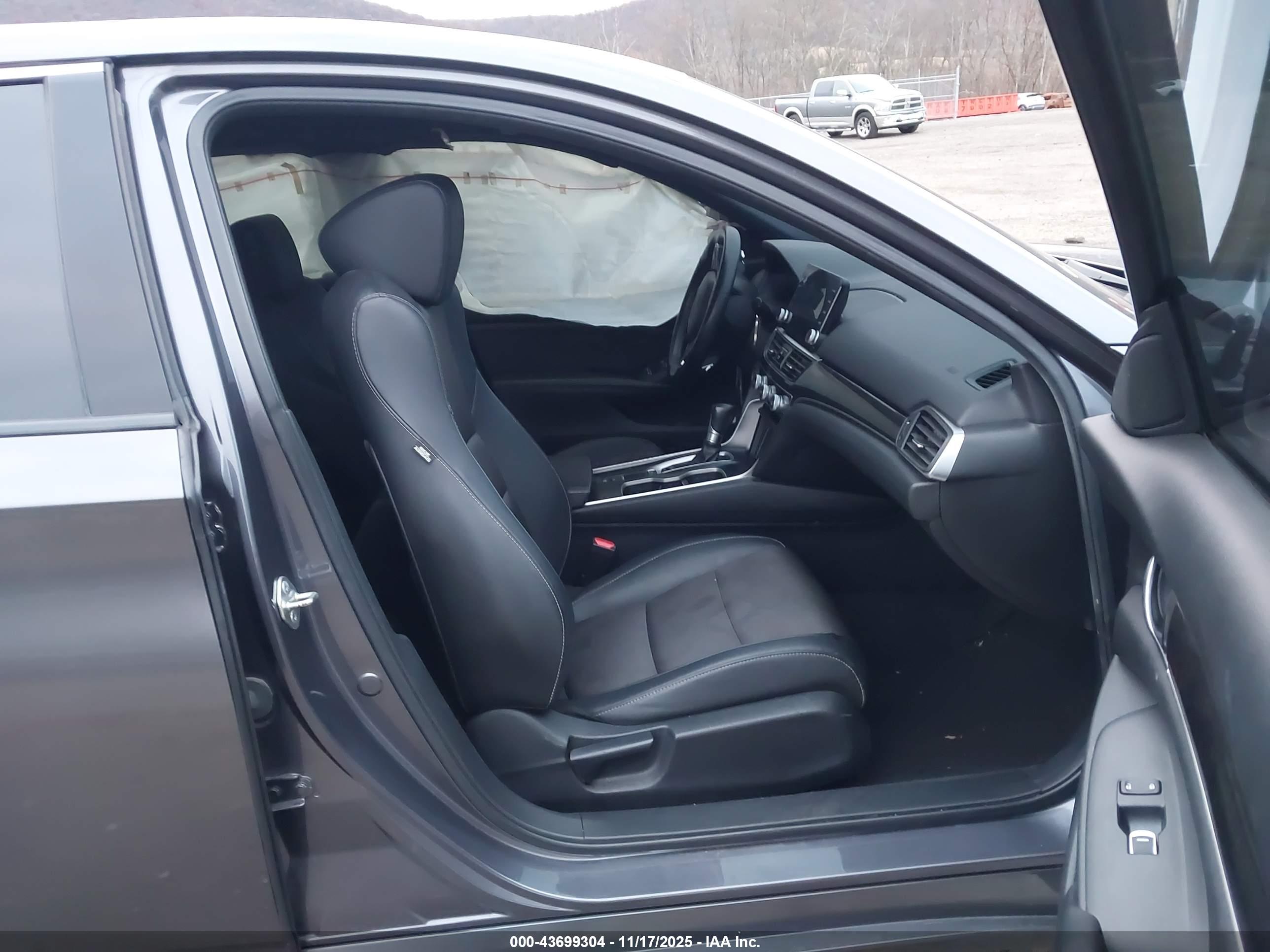 HONDA ACCORD image 5