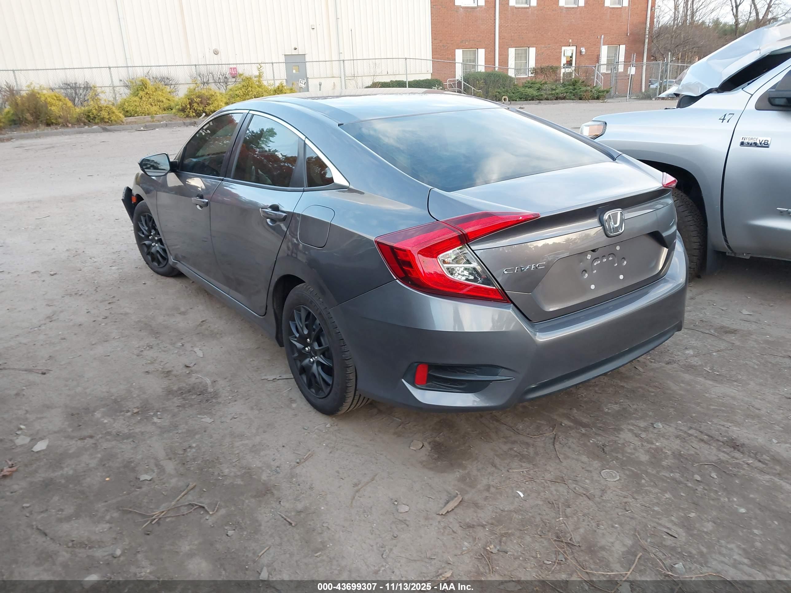 HONDA CIVIC image 3