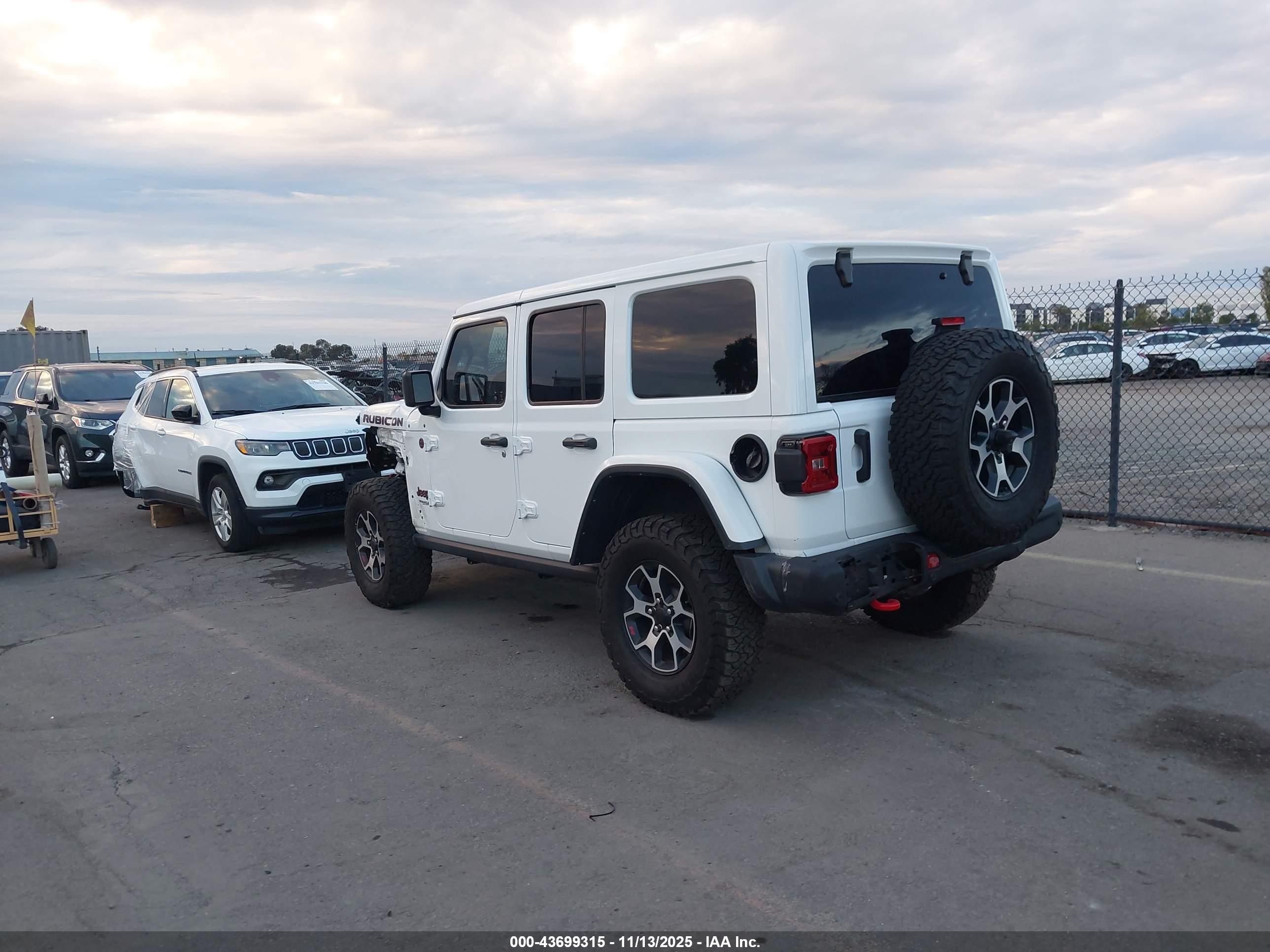 JEEP WRANGLER image 3