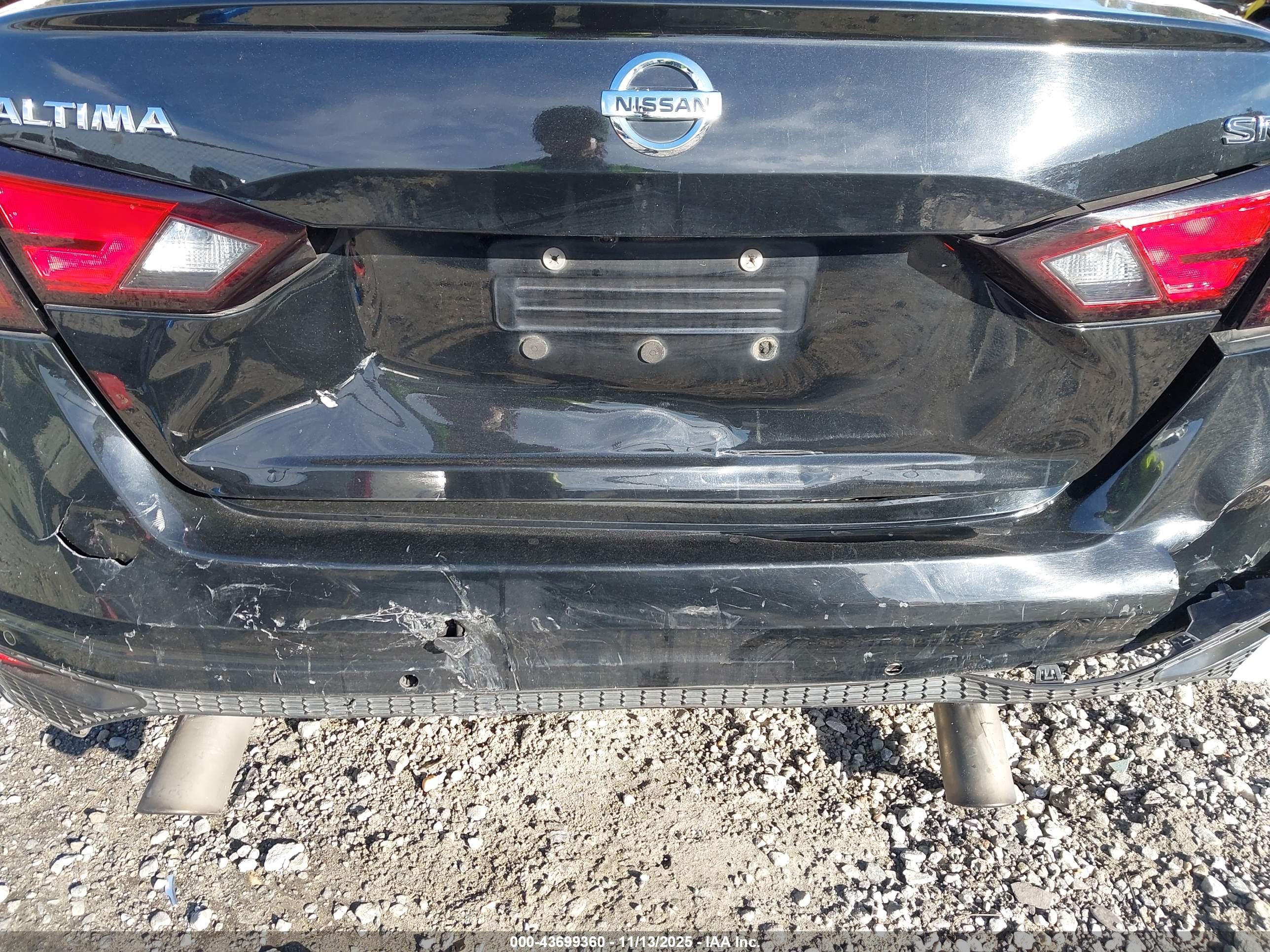 NISSAN ALTIMA image 6