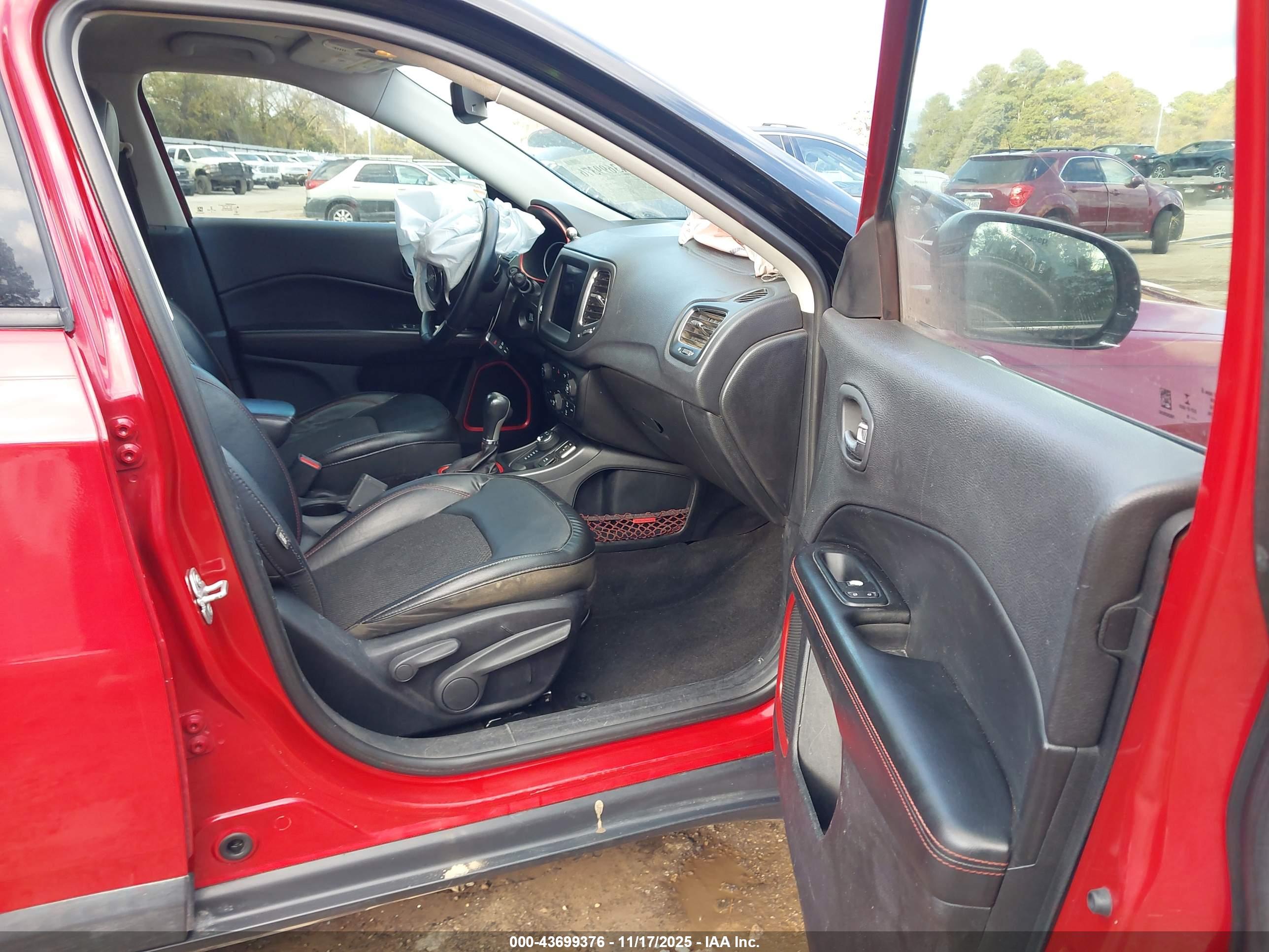 JEEP COMPASS image 5