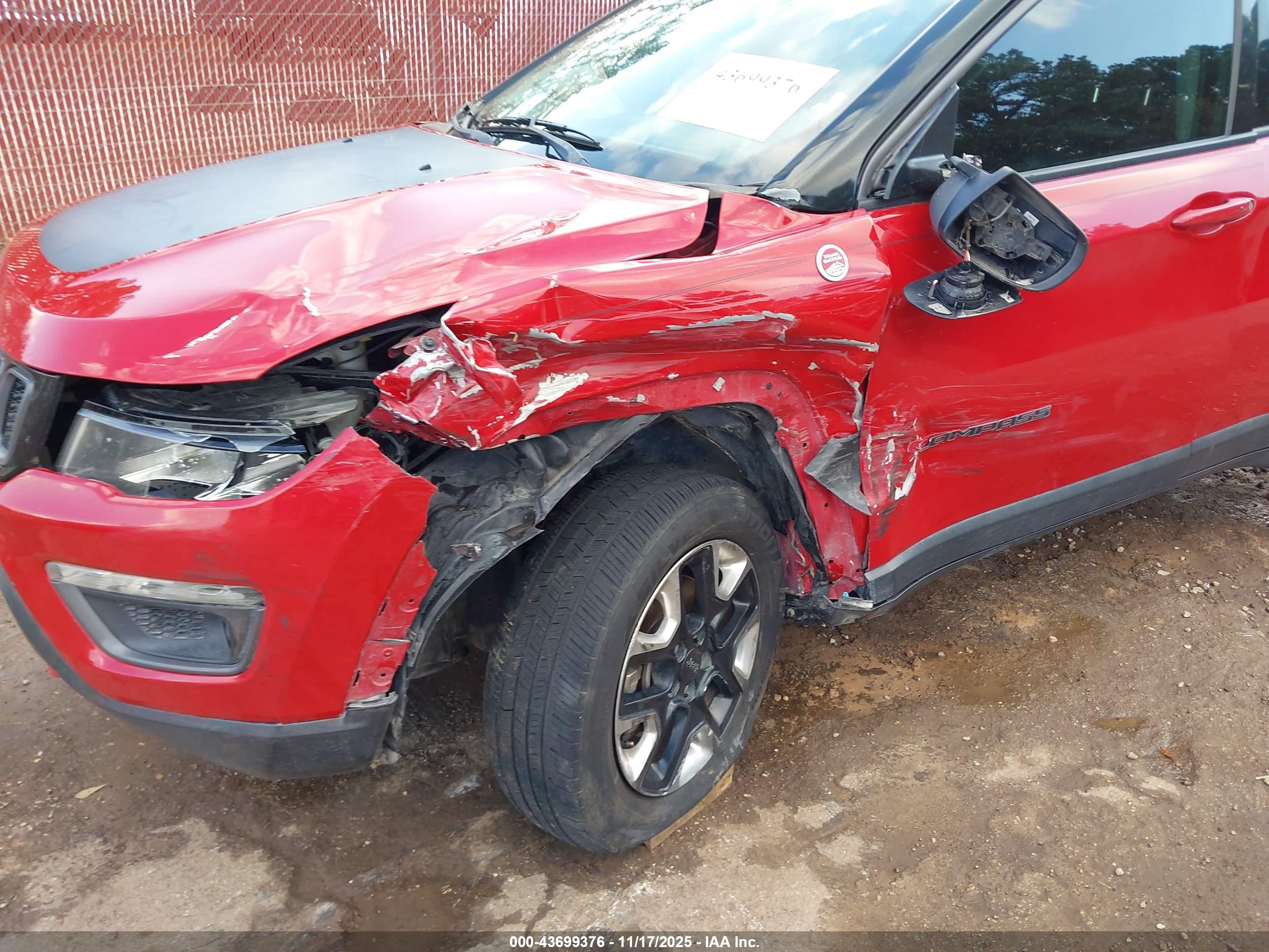 JEEP COMPASS image 6