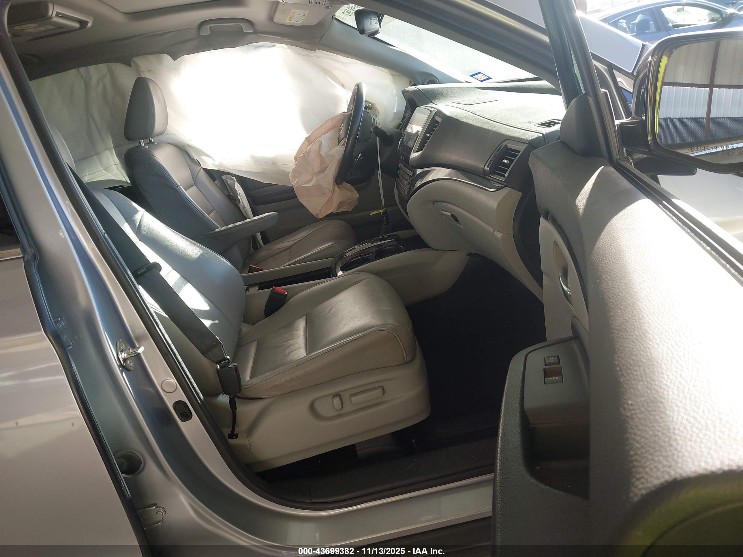 HONDA PILOT image 5