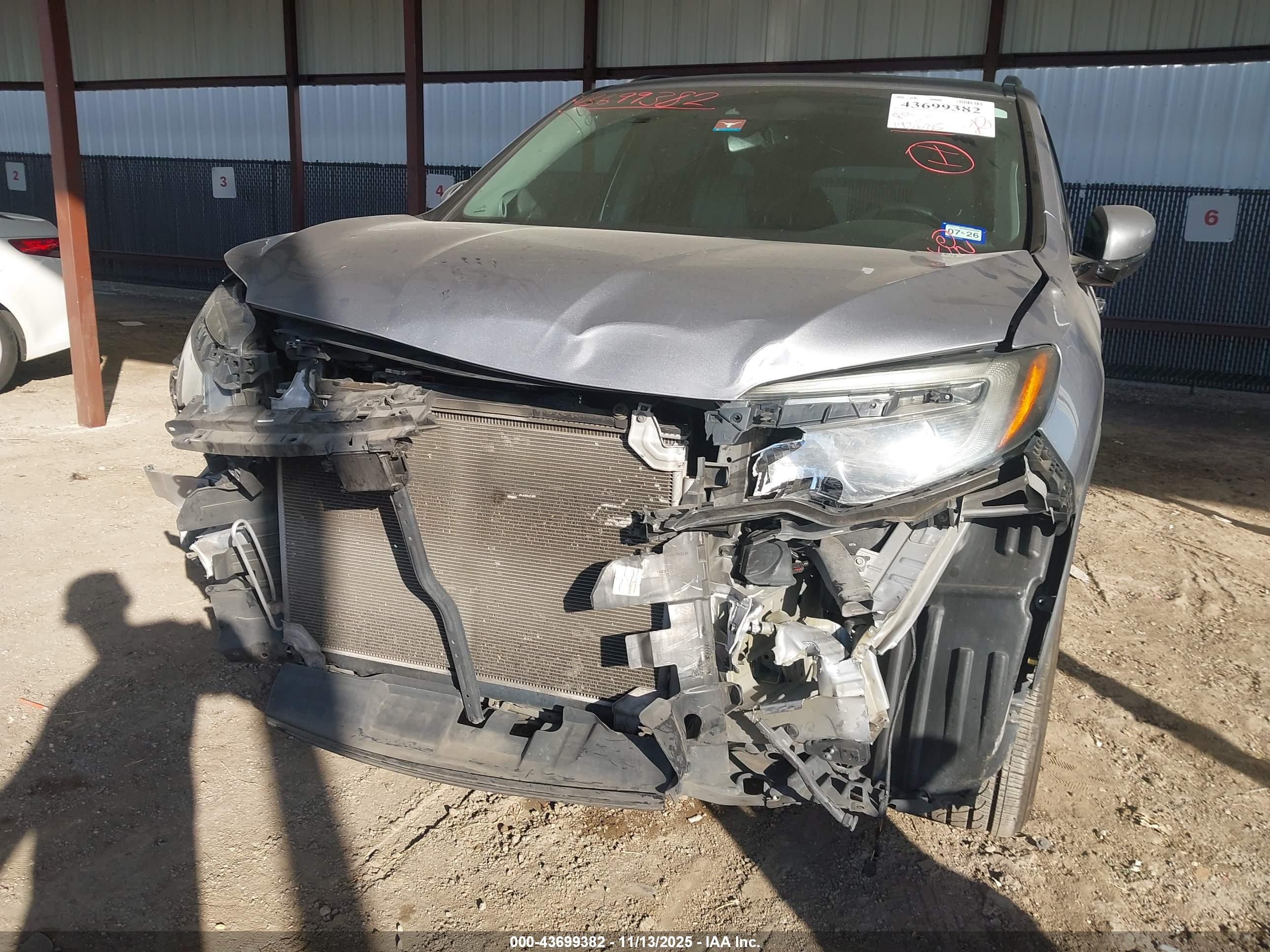 HONDA PILOT image 6