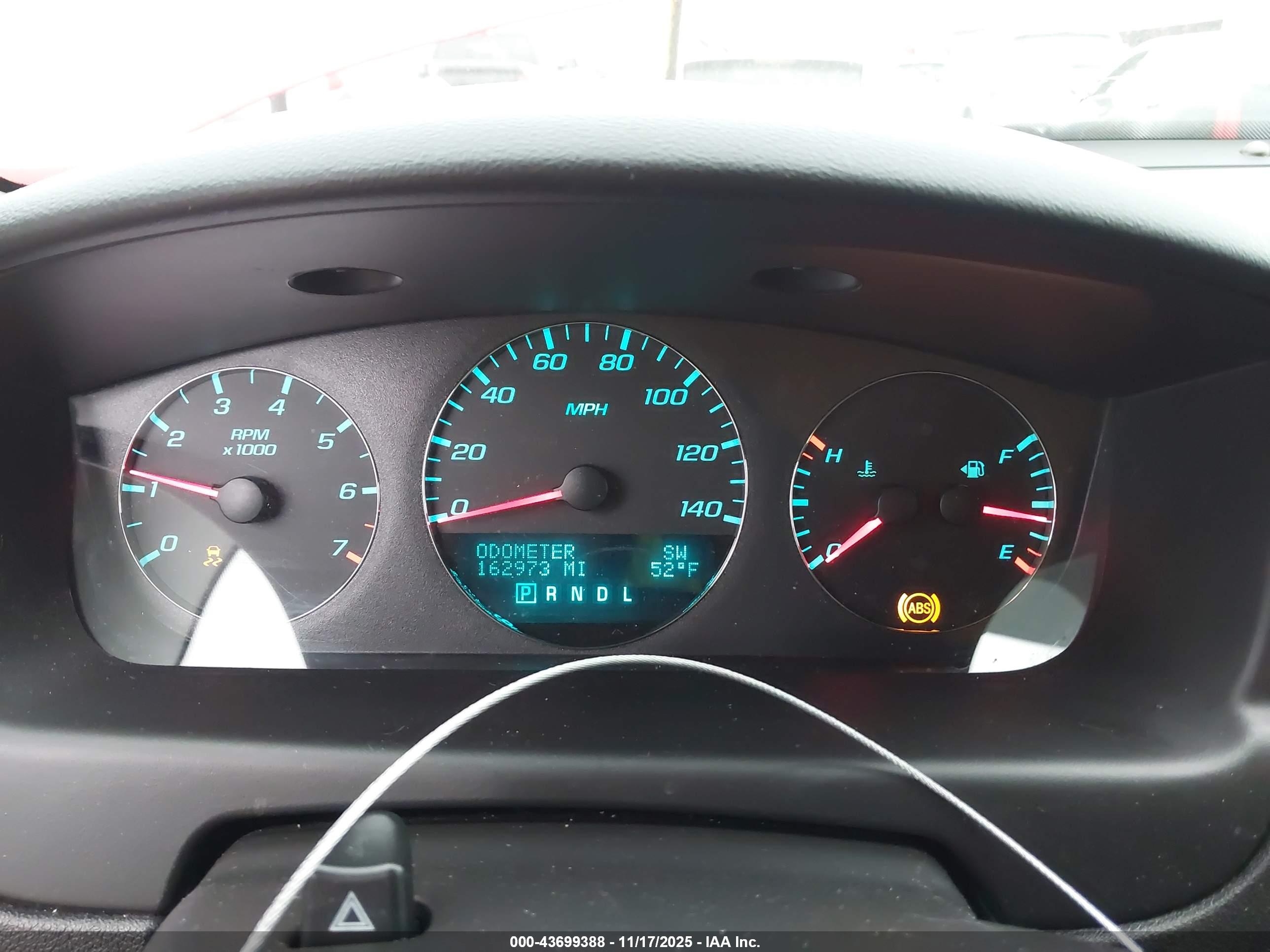 CHEVROLET IMPALA image 7