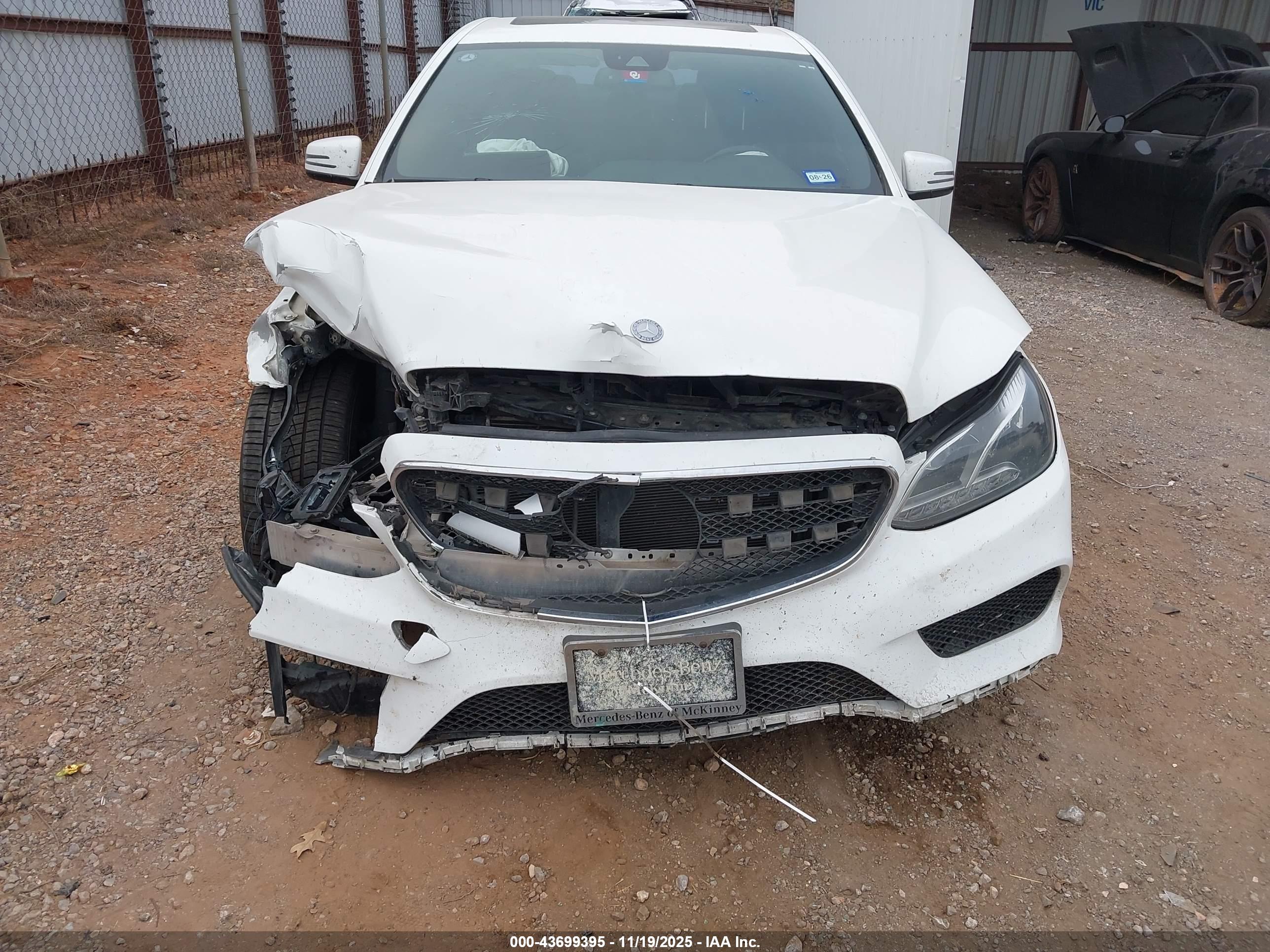 MERCEDES-BENZ E image 6