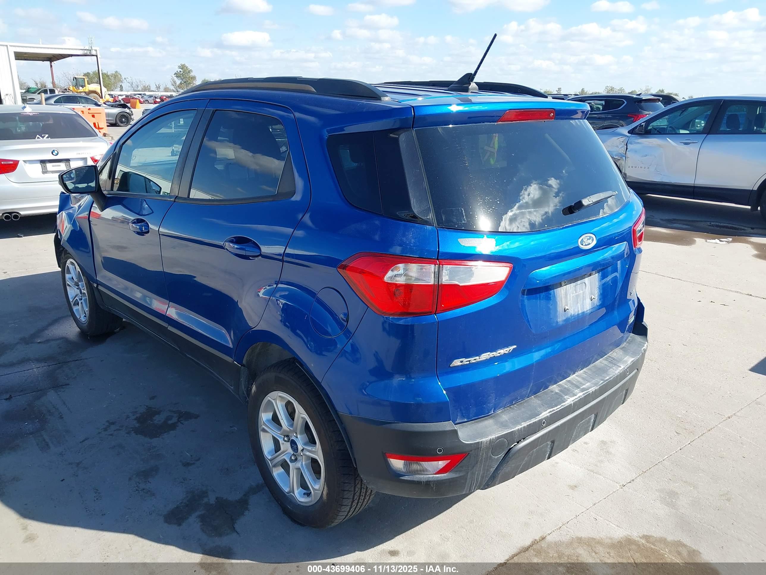 FORD ECOSPORT image 3