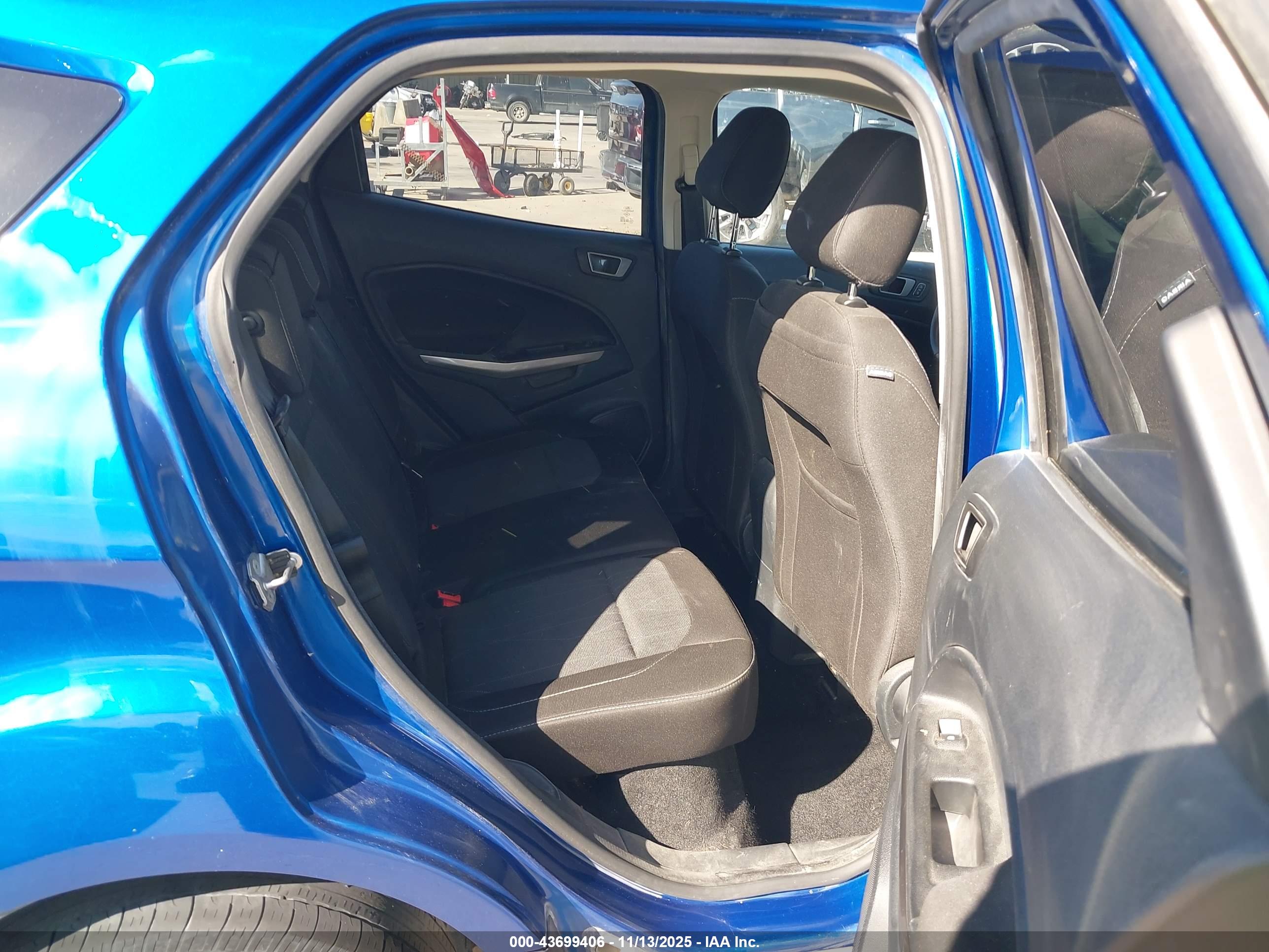 FORD ECOSPORT image 8