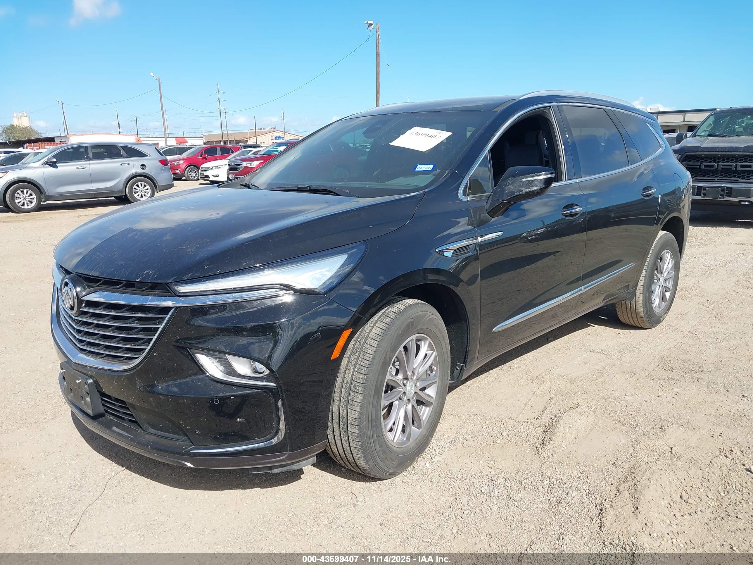 BUICK ENCLAVE image 2