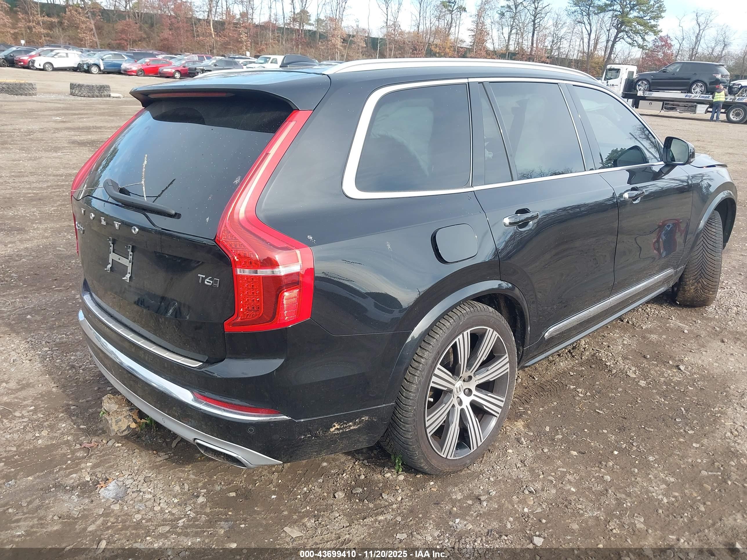 VOLVO XC90 image 4