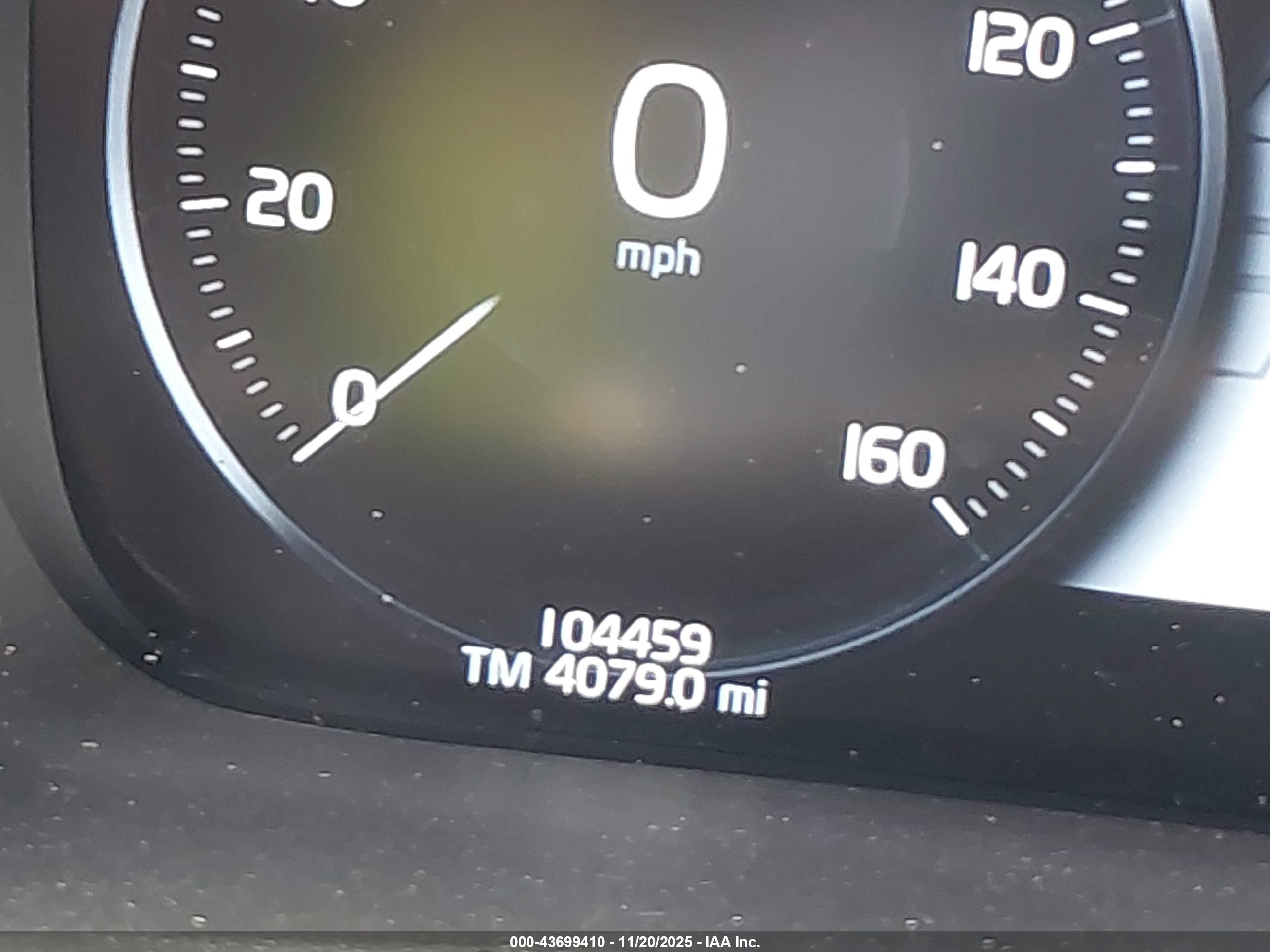 VOLVO XC90 image 7