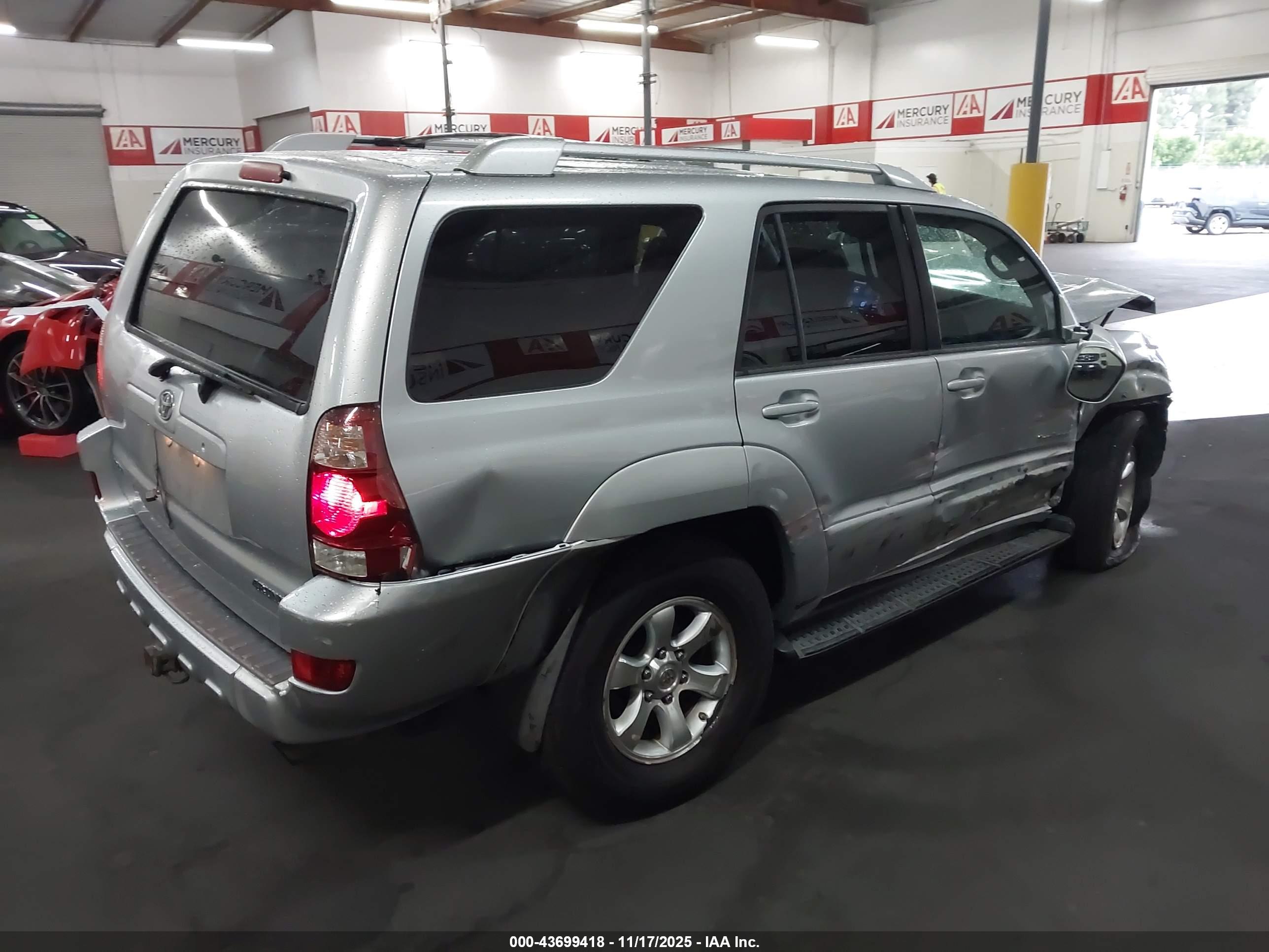 TOYOTA 4RUNNER image 4