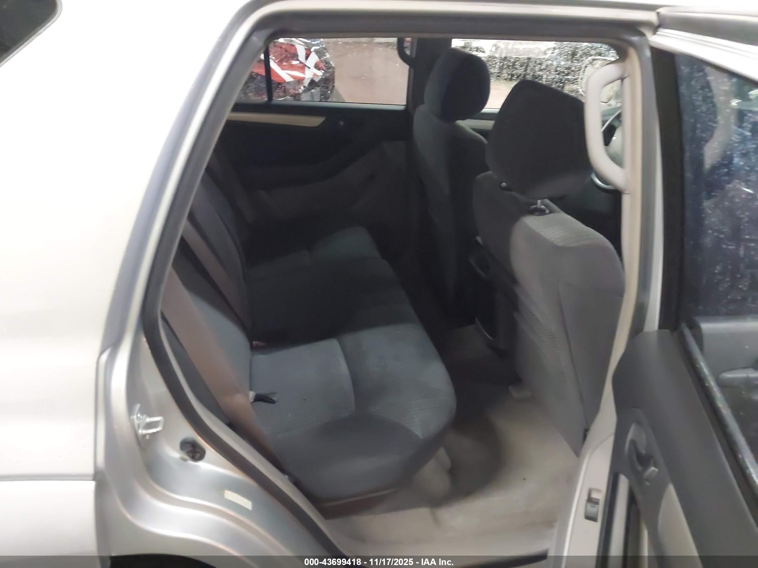 TOYOTA 4RUNNER image 8